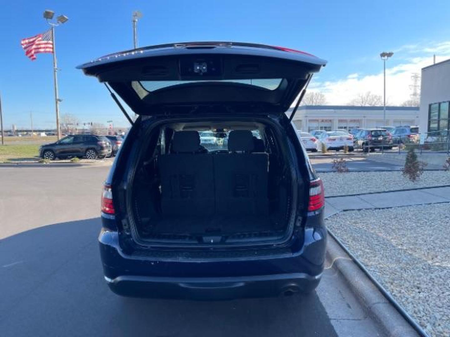 2017 True Blue Pearl Coat Dodge Durango SXT AWD (1C4RDJAG8HC) with an 3.6L V6 DOHC 24V engine, 8-Speed Automatic transmission, located at 3301 W Hwy 13, Burnsville, MN, 55337, (952) 460-3200, 44.775333, -93.320808 - Photo#13