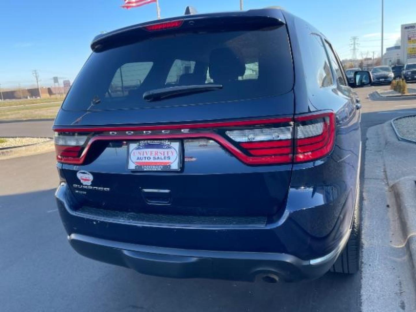 2017 True Blue Pearl Coat Dodge Durango SXT AWD (1C4RDJAG8HC) with an 3.6L V6 DOHC 24V engine, 8-Speed Automatic transmission, located at 3301 W Hwy 13, Burnsville, MN, 55337, (952) 460-3200, 44.775333, -93.320808 - Photo#4