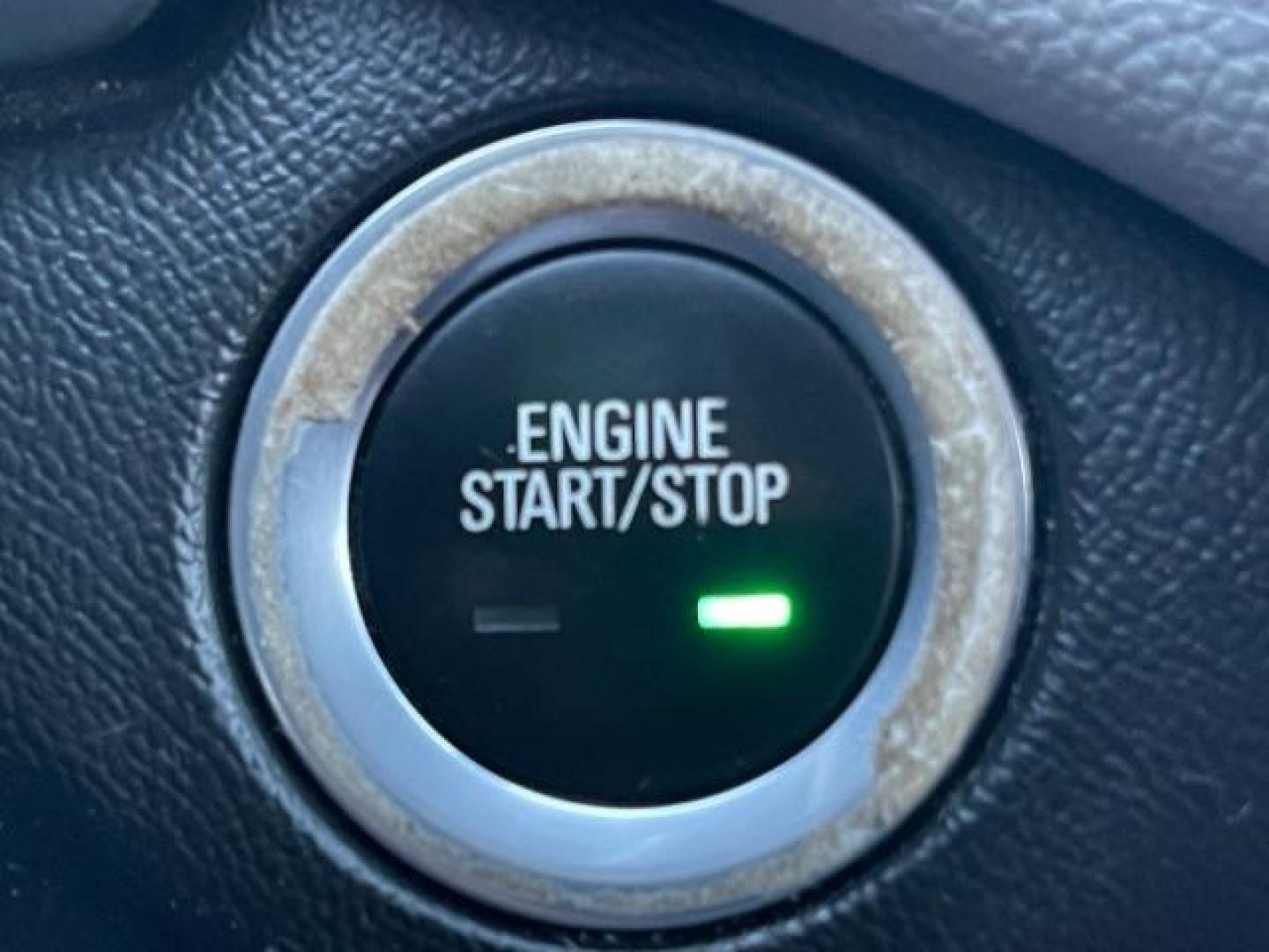 2020 BLUE Chevrolet Equinox LS 2WD (2GNAXHEV6L6) with an 1.5L L4 DIR DOHC 16V engine, 6-Speed Automatic transmission, located at 745 S Robert St, St. Paul, MN, 55107, (651) 222-2991, 44.923389, -93.081215 - Photo#24