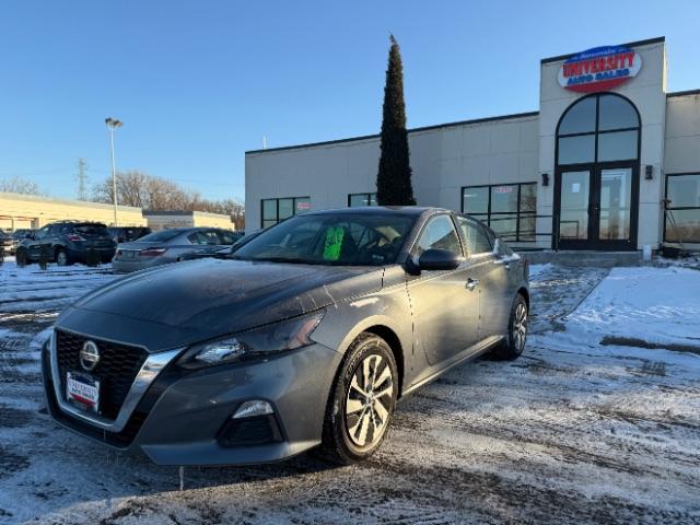 photo of 2022 Nissan Altima