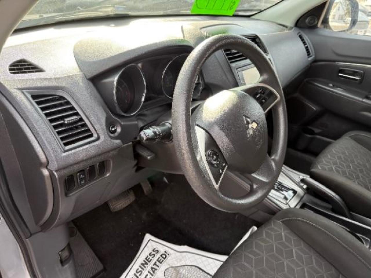 2022 Mercury Gray Metalli Mitsubishi Outlander Sport 2.0 ES CVT (JA4APUAU1NU) with an 2.0L L4 DOHC 16V engine, Continuously Variabl transmission, located at 745 S Robert St, St. Paul, MN, 55107, (651) 222-2991, 44.923389, -93.081215 - Photo#11