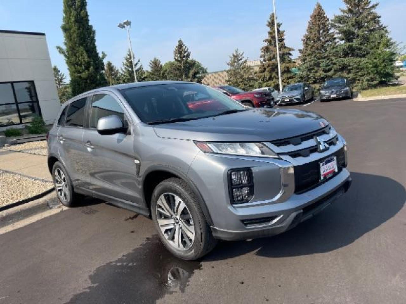 2022 Mercury Gray Metallic Mitsubishi Outlander Sport 2.0 ES CVT (JA4APUAU1NU) with an 2.0L L4 DOHC 16V engine, Continuously Variable Transmission transmission, located at 3301 W Hwy 13, Burnsville, MN, 55337, (952) 460-3200, 44.775333, -93.320808 - Photo #10