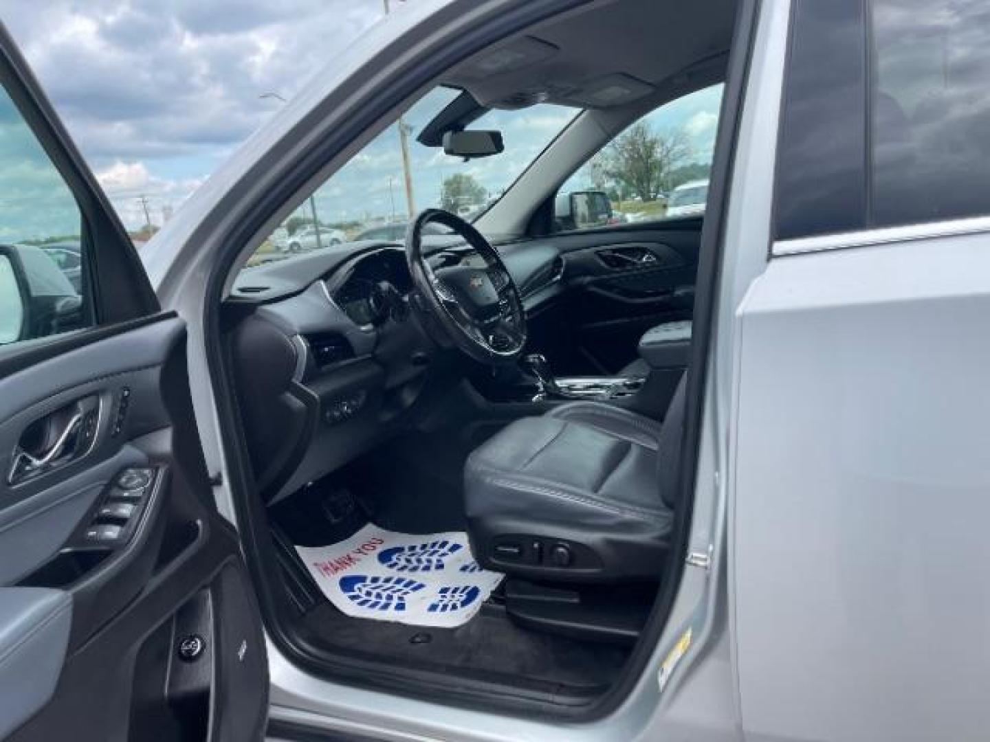 2018 GRAY Chevrolet Traverse Premier AWD (1GNEVJKW2JJ) with an 3.6L V6 DOHC 24V engine, 9-Speed Automatic transmission, located at 745 S Robert St, St. Paul, MN, 55107, (651) 222-2991, 44.923389, -93.081215 - Photo#22