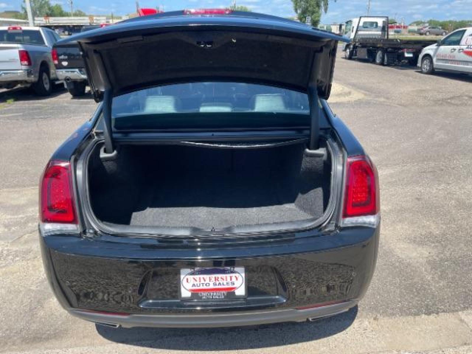 2021 Gloss Black Chrysler 300 S V6 RWD (2C3CCABG0MH) with an 3.6L V6 DOHC 24V engine, 8-Speed Automatic transmission, located at 745 S Robert St, St. Paul, MN, 55107, (651) 222-2991, 44.923389, -93.081215 - Photo #11