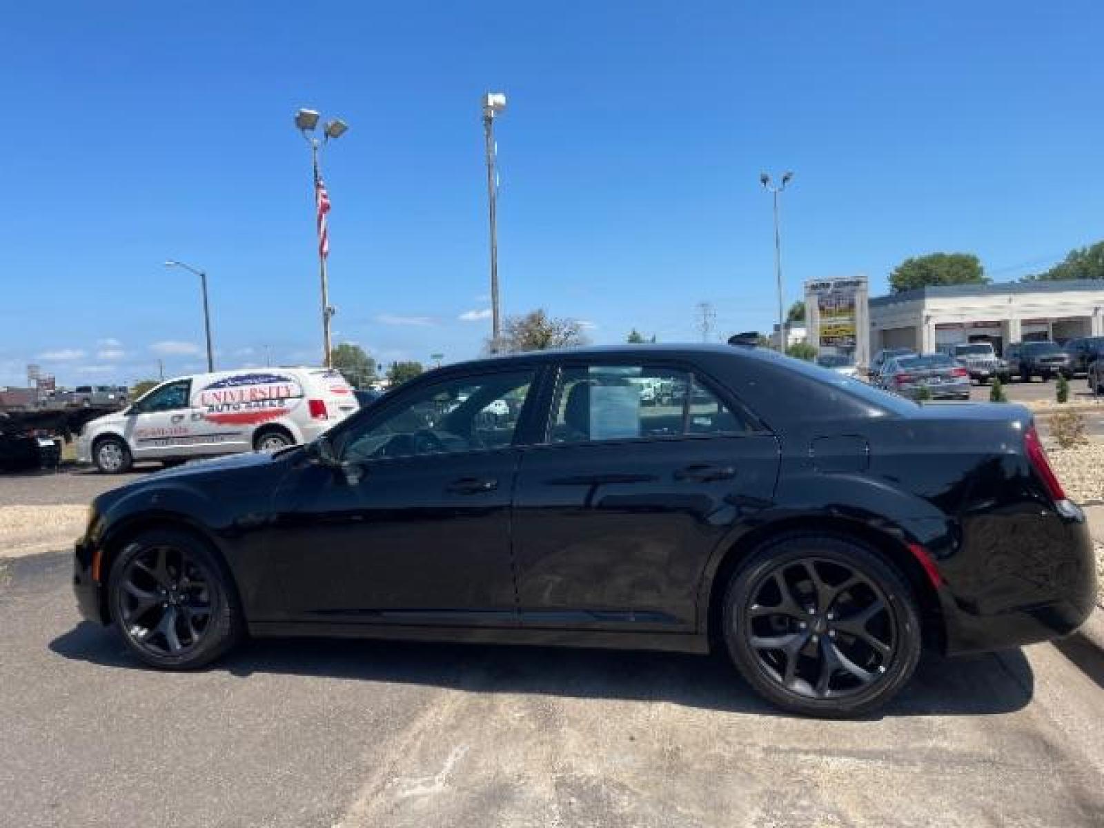 2021 Gloss Black Chrysler 300 S V6 RWD (2C3CCABG0MH) with an 3.6L V6 DOHC 24V engine, 8-Speed Automatic transmission, located at 745 S Robert St, St. Paul, MN, 55107, (651) 222-2991, 44.923389, -93.081215 - Photo #2
