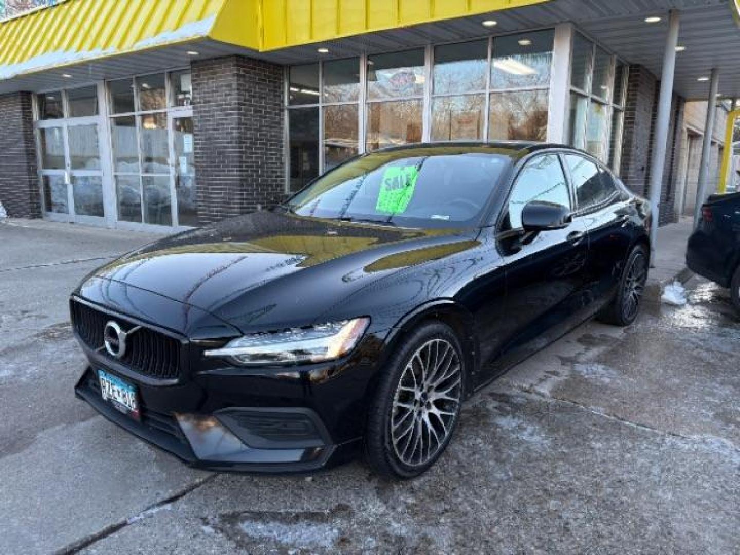 2020 Black Stone Volvo S60 T5 Momentum (7JR102FK9LG) with an 2.0L L4 DOHC 16V engine, 8-Speed Automatic transmission, located at 745 S Robert St, St. Paul, MN, 55107, (651) 222-2991, 44.923389, -93.081215 - Photo#1