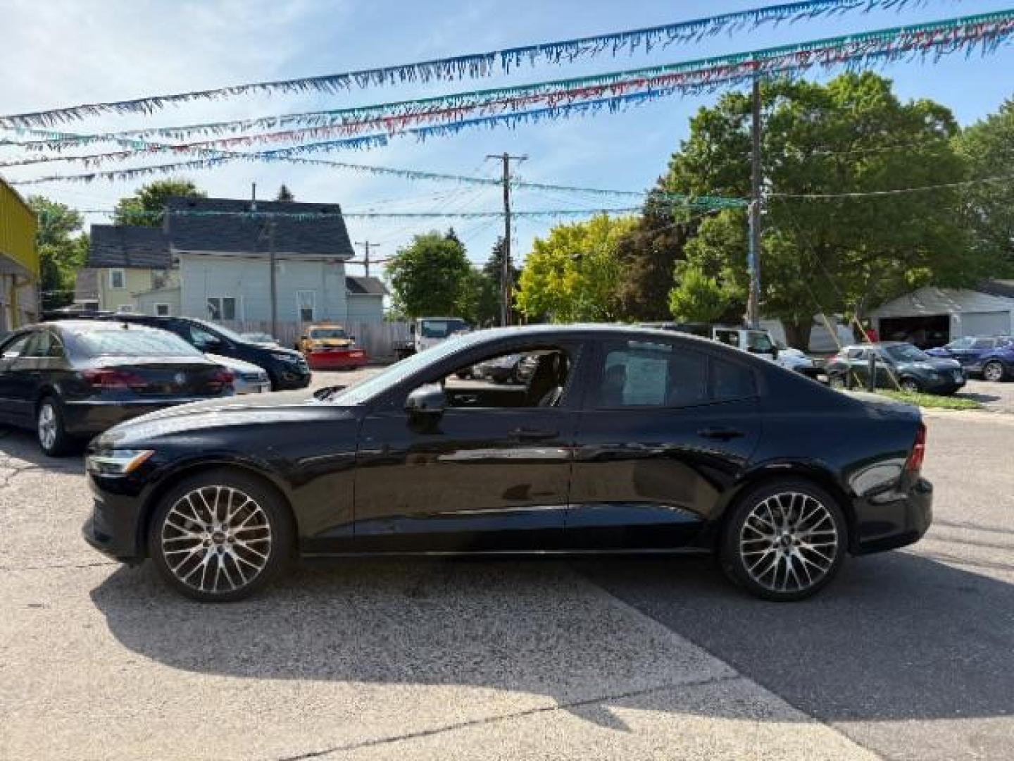2020 Black Stone Volvo S60 T5 Momentum (7JR102FK9LG) with an 2.0L L4 DOHC 16V engine, 8-Speed Automatic transmission, located at 745 S Robert St, St. Paul, MN, 55107, (651) 222-2991, 44.923389, -93.081215 - Photo#3