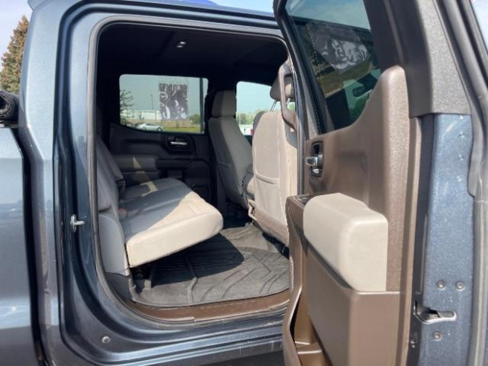 2019 Shadow Gray Metallic Chevrolet Silverado 1500 LT Crew Cab 4WD (1GCUYDED8KZ) with an 5.3L V8 OHV 16V engine, 6-Speed Automatic transmission, located at 3301 W Hwy 13, Burnsville, MN, 55337, (952) 460-3200, 44.775333, -93.320808 - Photo #12