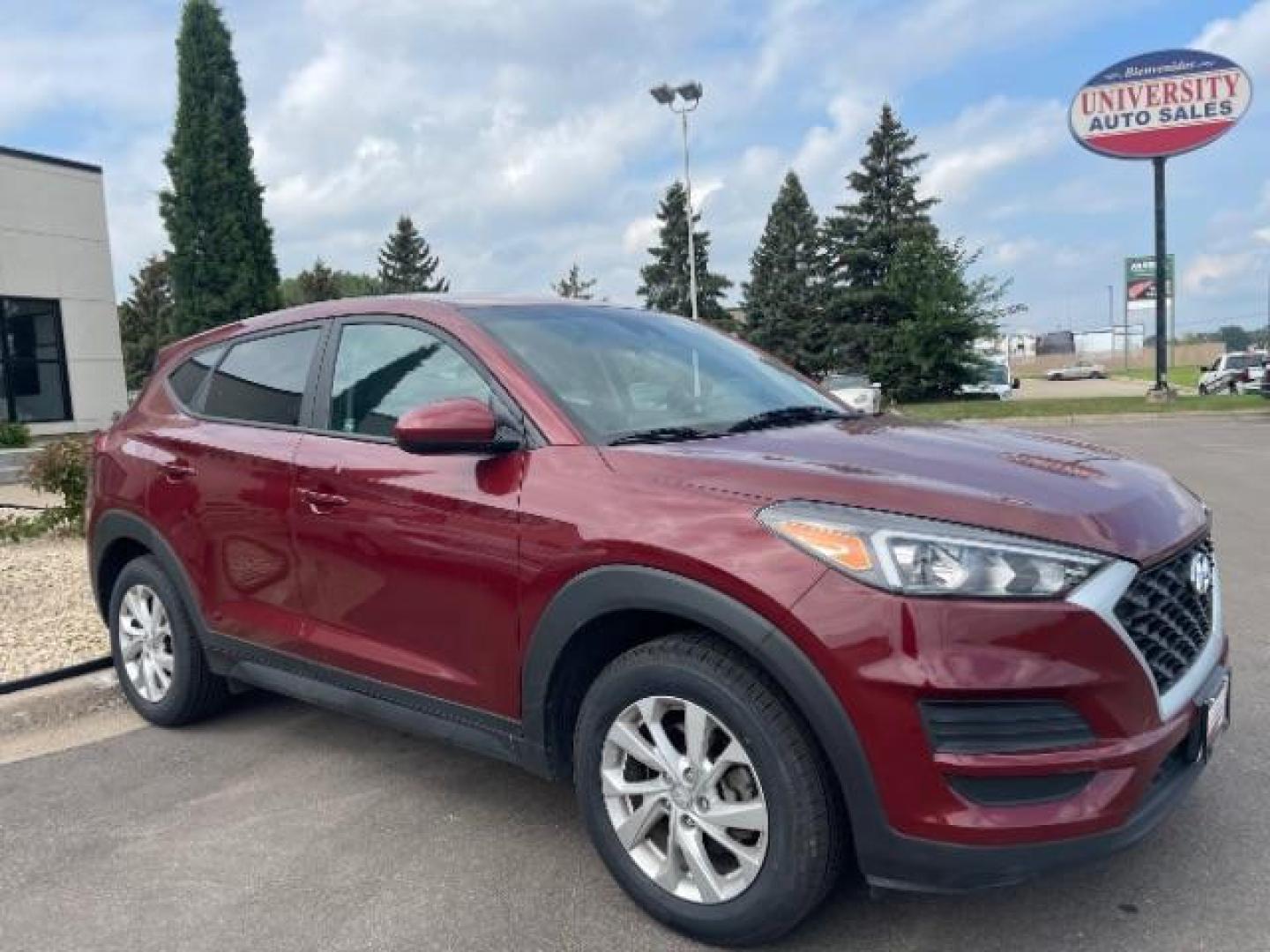 2020 Gemstone Red Hyundai Tucson SE AWD (KM8J2CA47LU) with an 2.0L L4 DOHC 16V engine, 6-Speed Automatic transmission, located at 3301 W Hwy 13, Burnsville, MN, 55337, (952) 460-3200, 44.775333, -93.320808 - Photo#3