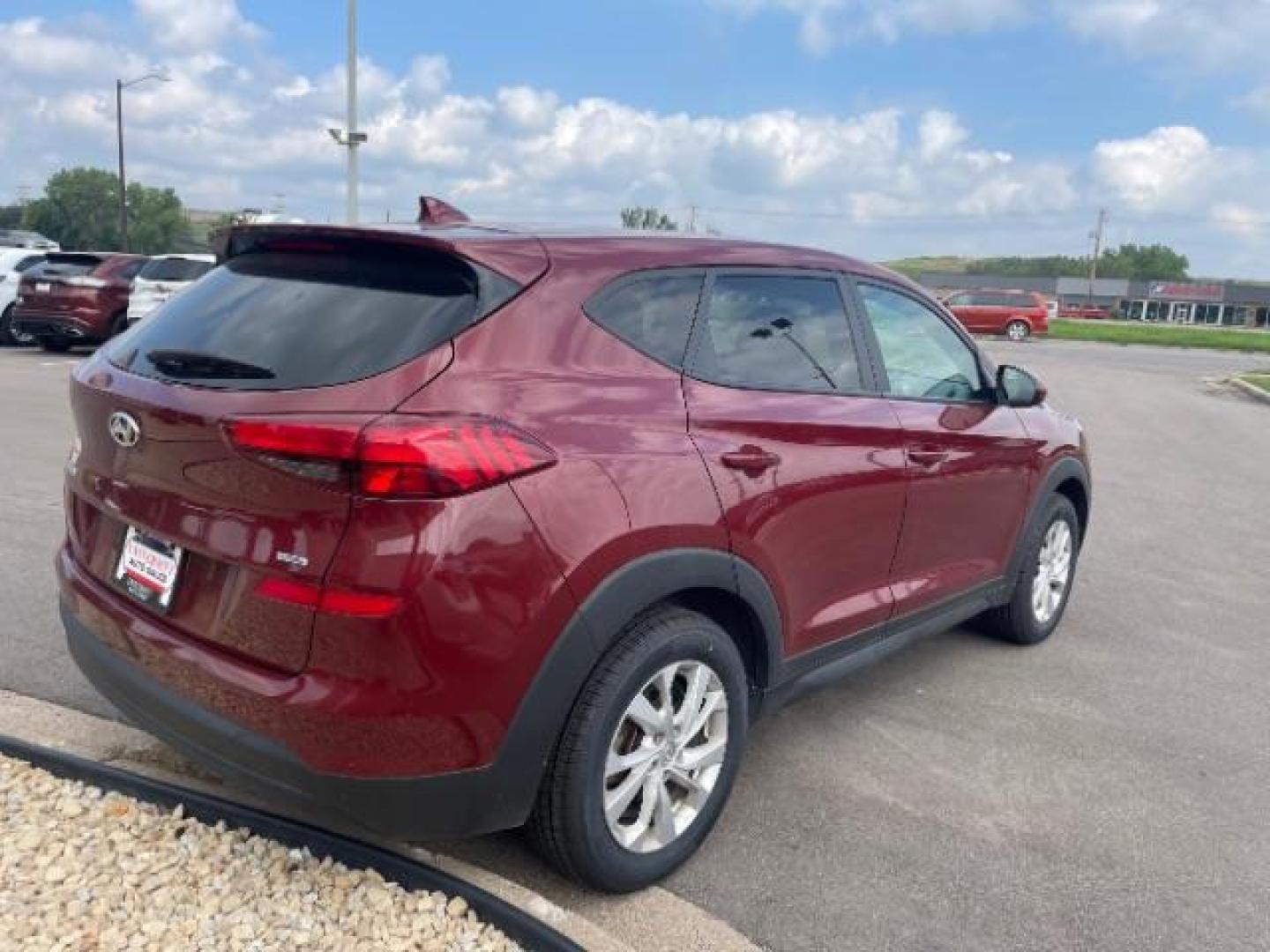 2020 Gemstone Red Hyundai Tucson SE AWD (KM8J2CA47LU) with an 2.0L L4 DOHC 16V engine, 6-Speed Automatic transmission, located at 3301 W Hwy 13, Burnsville, MN, 55337, (952) 460-3200, 44.775333, -93.320808 - Photo#5