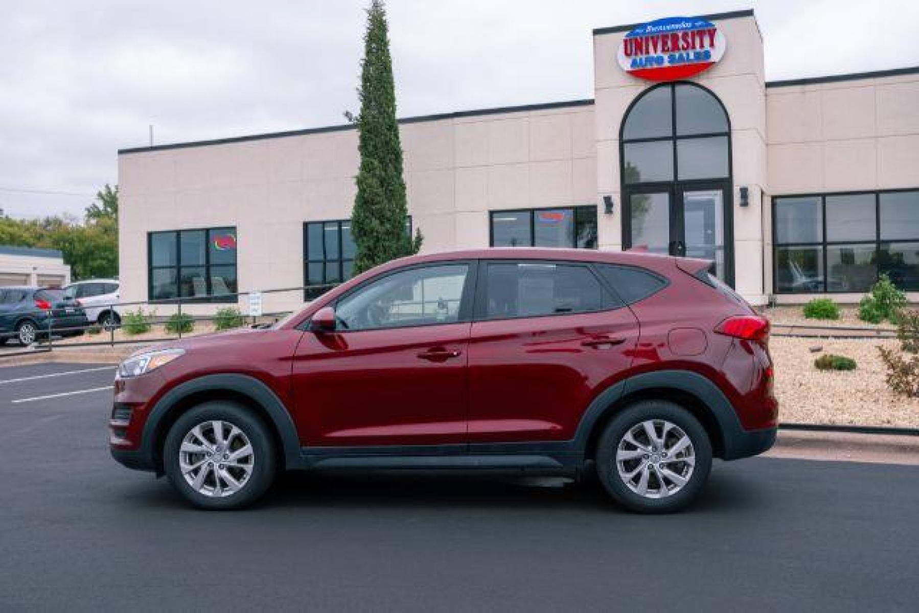2020 Gemstone Red Hyundai Tucson SE AWD (KM8J2CA47LU) with an 2.0L L4 DOHC 16V engine, 6-Speed Automatic transmission, located at 3301 W Hwy 13, Burnsville, MN, 55337, (952) 460-3200, 44.775333, -93.320808 - Photo #9