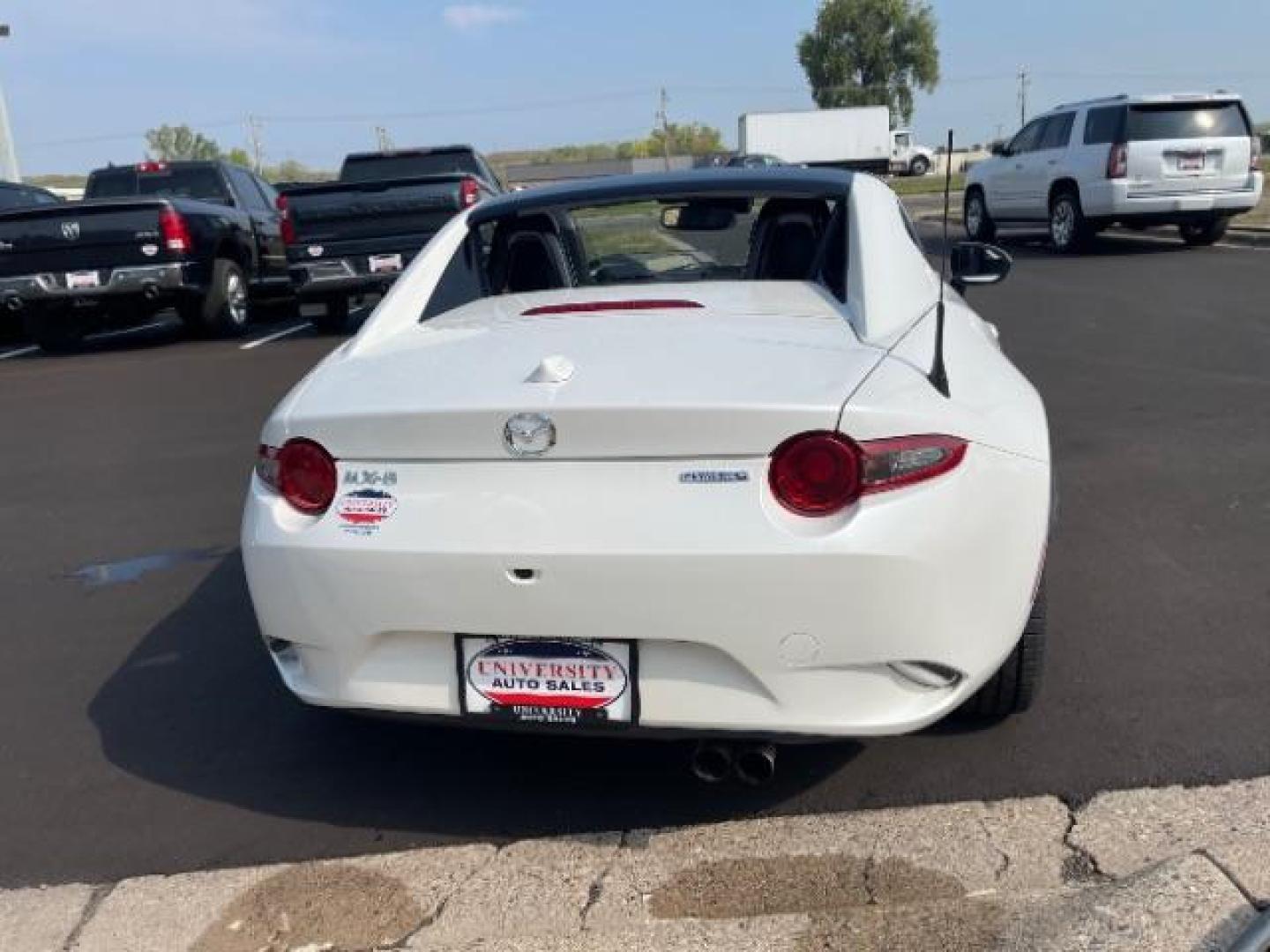 2021 Snowflake White Pearl Mica Mazda MX-5 Miata RF Grand Touring 6MT (JM1NDAM77M0) with an 2.0L L4 DOHC 16V engine, 6-speed automatic transmission, located at 745 S Robert St, St. Paul, MN, 55107, (651) 222-2991, 44.923389, -93.081215 - Photo#4