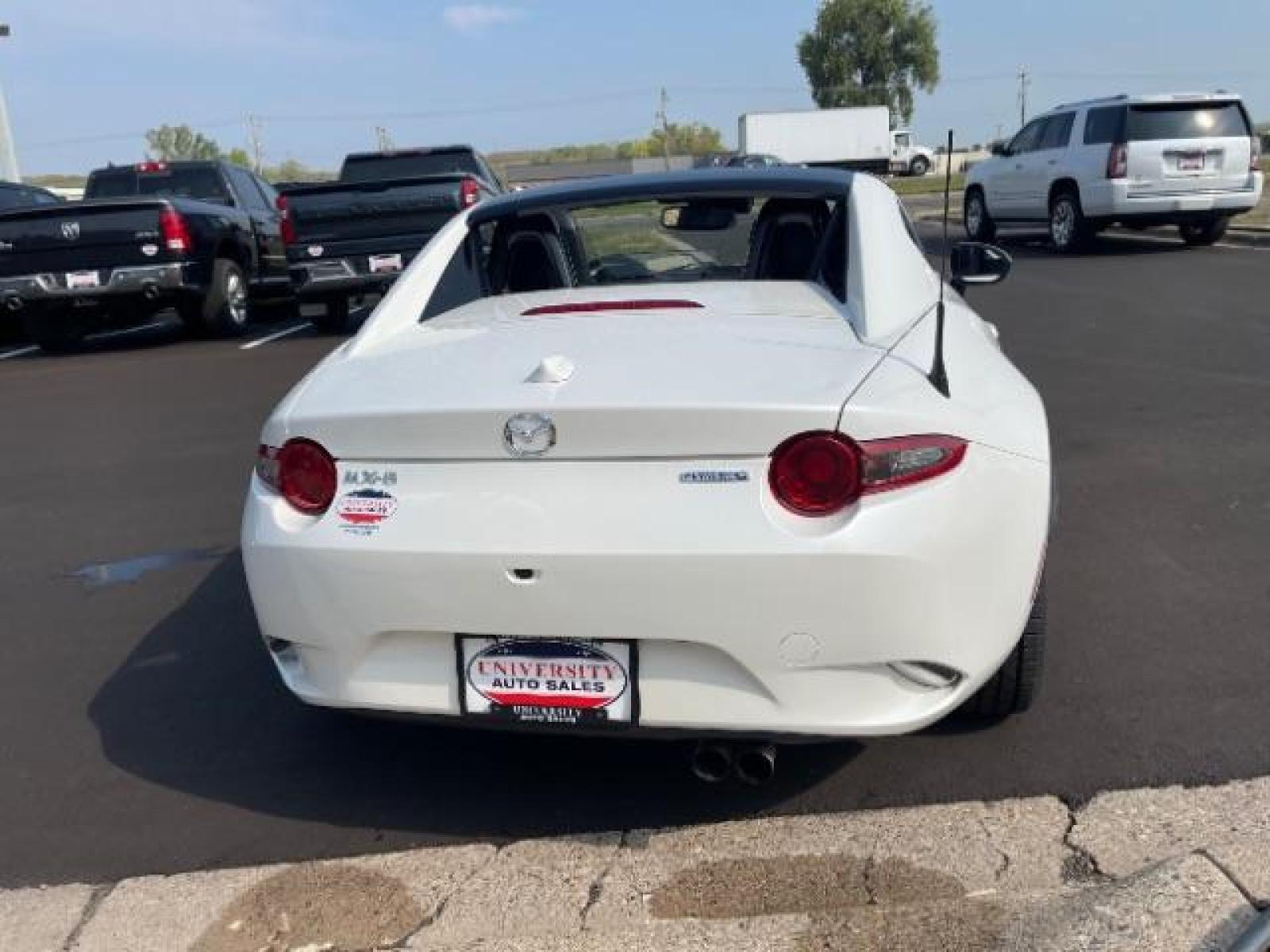 2021 Snowflake White Pearl Mica Mazda MX-5 Miata RF Grand Touring 6MT (JM1NDAM77M0) with an 2.0L L4 DOHC 16V engine, 6-Speed Manual transmission, located at 3301 W Hwy 13, Burnsville, MN, 55337, (952) 460-3200, 44.775333, -93.320808 - Photo #4