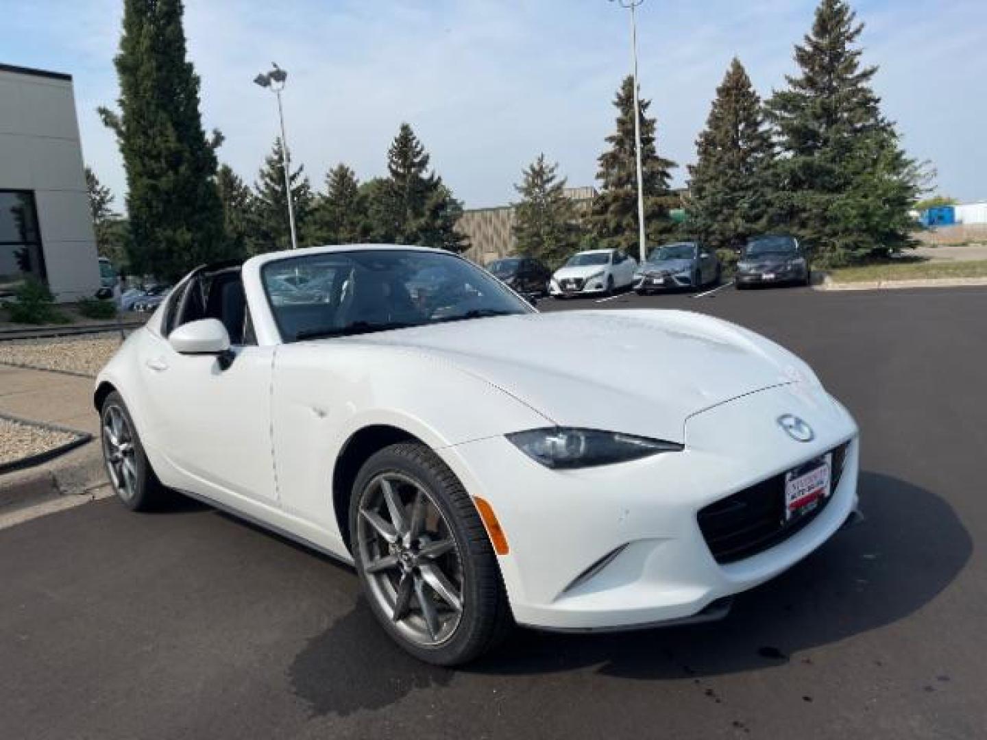 2021 Snowflake White Pearl Mica Mazda MX-5 Miata RF Grand Touring 6MT (JM1NDAM77M0) with an 2.0L L4 DOHC 16V engine, 6-speed automatic transmission, located at 745 S Robert St, St. Paul, MN, 55107, (651) 222-2991, 44.923389, -93.081215 - Photo#7