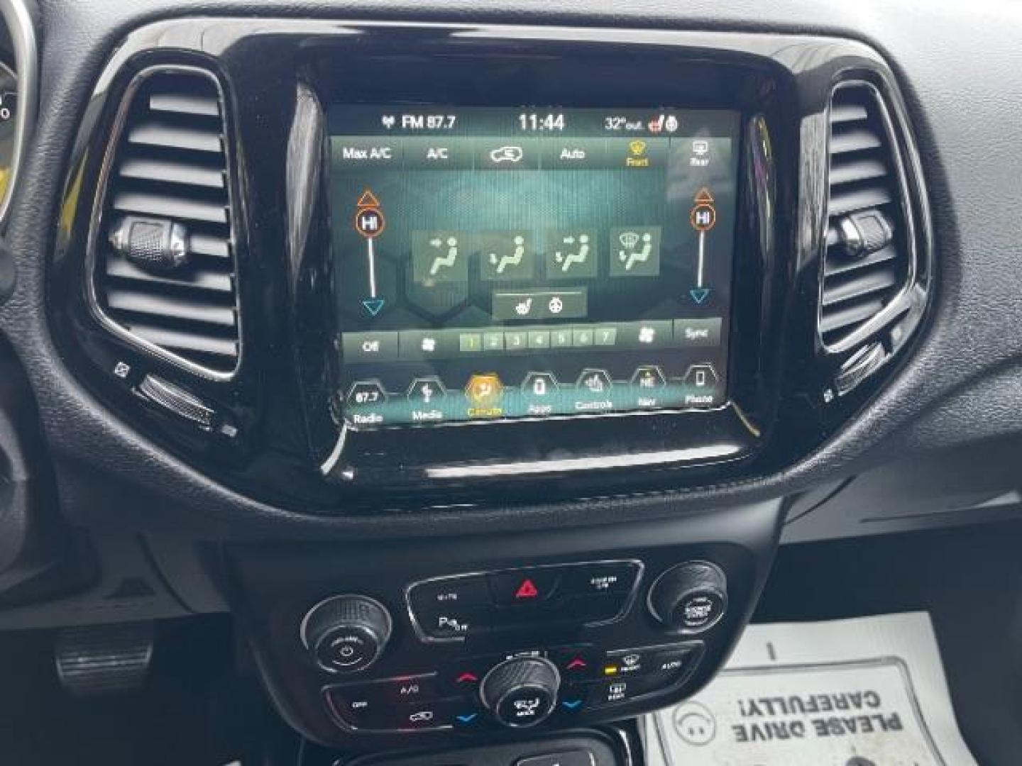 2018 WHITE Jeep Compass Limited 4WD (3C4NJDCB6JT) with an 2.4L L4 DOHC 16V engine, Continuously Variabl transmission, located at 745 S Robert St, St. Paul, MN, 55107, (651) 222-2991, 44.923389, -93.081215 - Photo#12