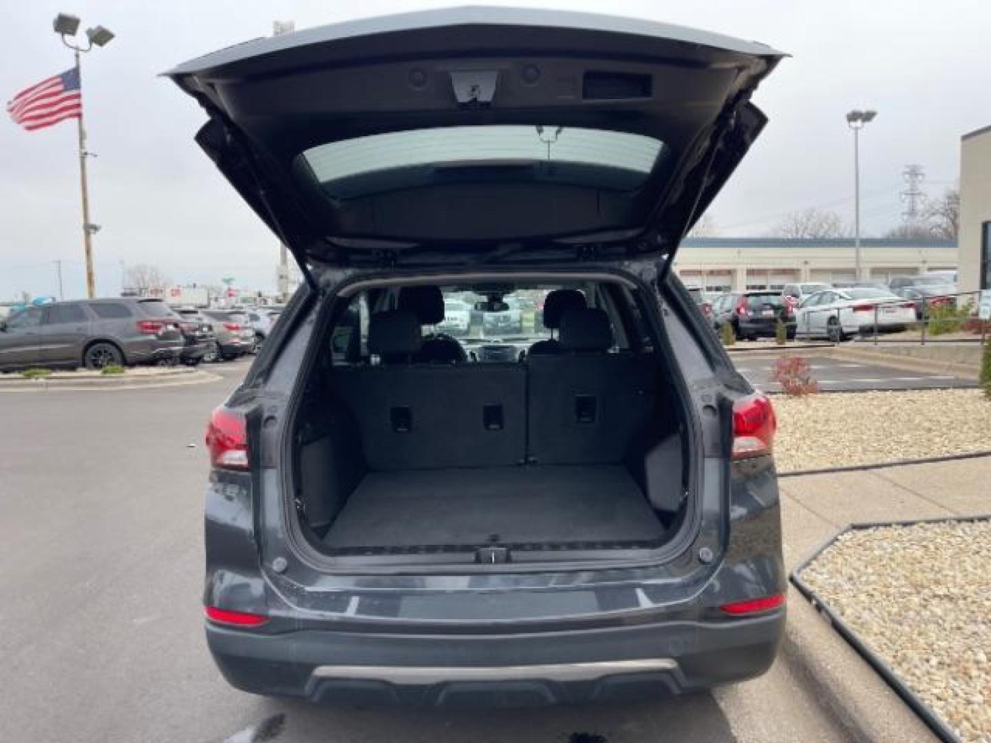 2022 Iron Gray Metallic Chevrolet Equinox LT 1.5 2WD (2GNAXKEV9N6) with an 1.5L L4 DIR DOHC 16V TURBO engine, 6-Speed Automatic transmission, located at 745 S Robert St, St. Paul, MN, 55107, (651) 222-2991, 44.923389, -93.081215 - Photo#12