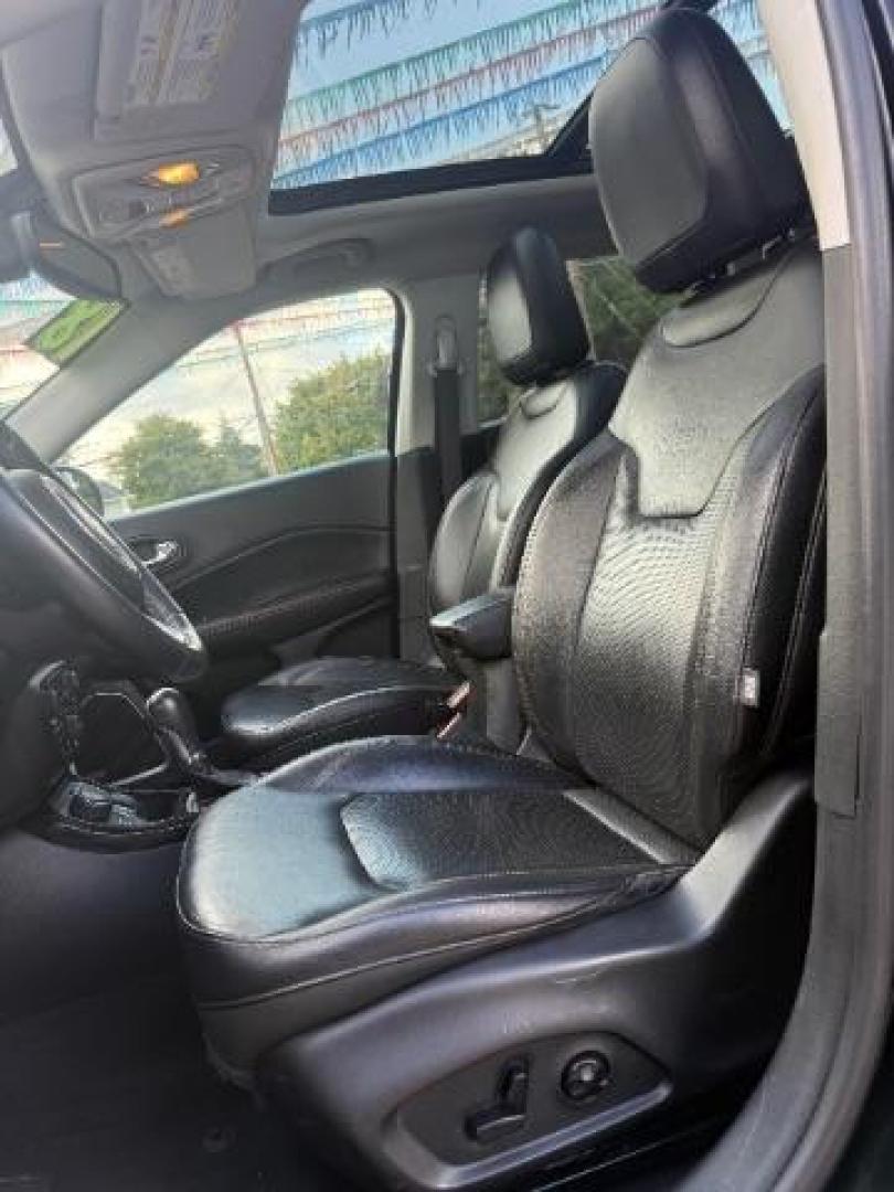 2018 Diamond Black Crysta Jeep Compass Limited 4WD (3C4NJDCB8JT) with an 2.4L L4 DOHC 16V engine, Continuously Variabl transmission, located at 745 S Robert St, St. Paul, MN, 55107, (651) 222-2991, 44.923389, -93.081215 - Photo#8