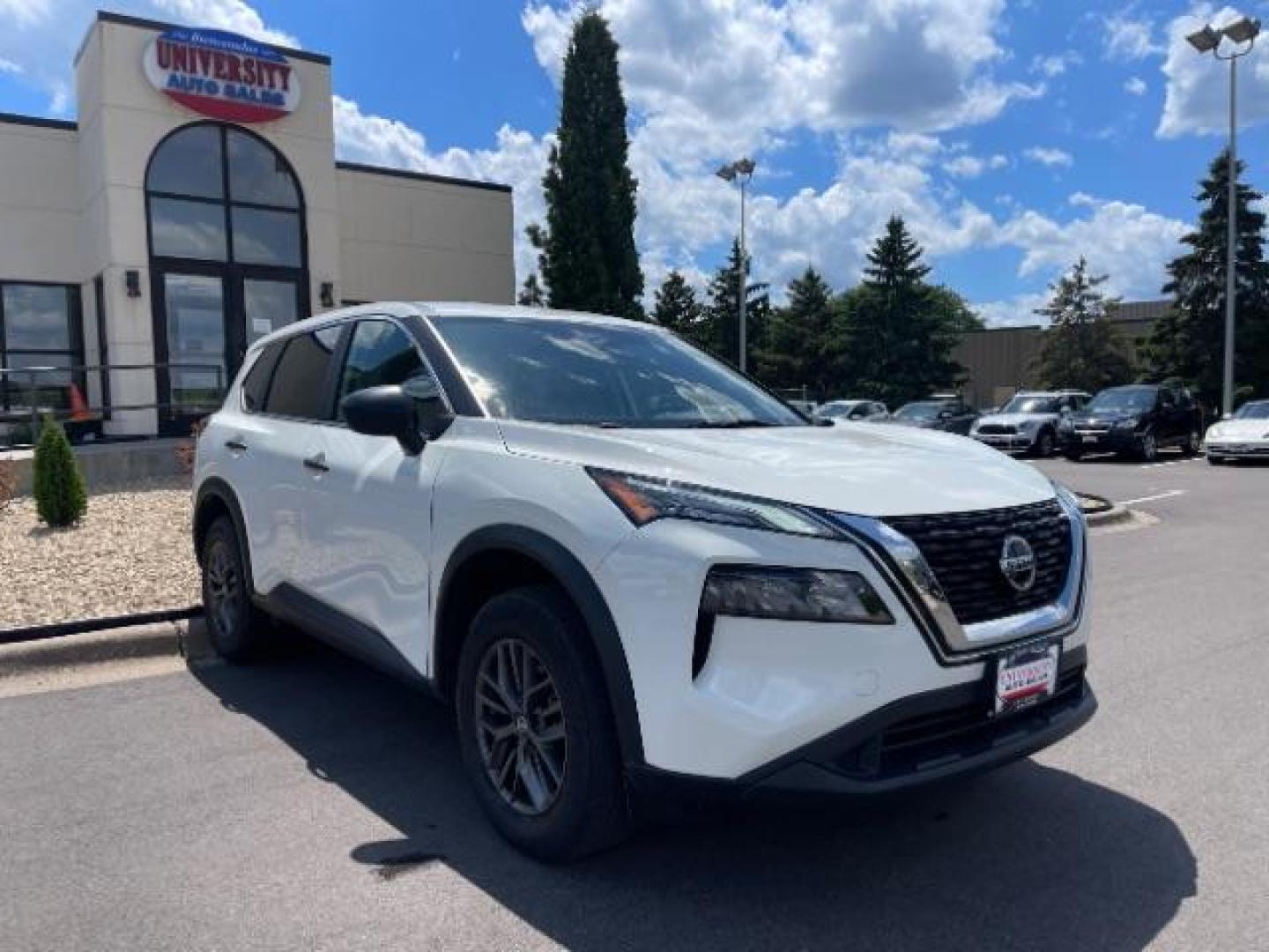 2021 Glacier White Nissan Rogue S (5N1AT3AA0MC) with an 2.5L L4 DOHC 16V engine, Continuously Variabl transmission, located at 745 S Robert St, St. Paul, MN, 55107, (651) 222-2991, 44.923389, -93.081215 - Photo#0