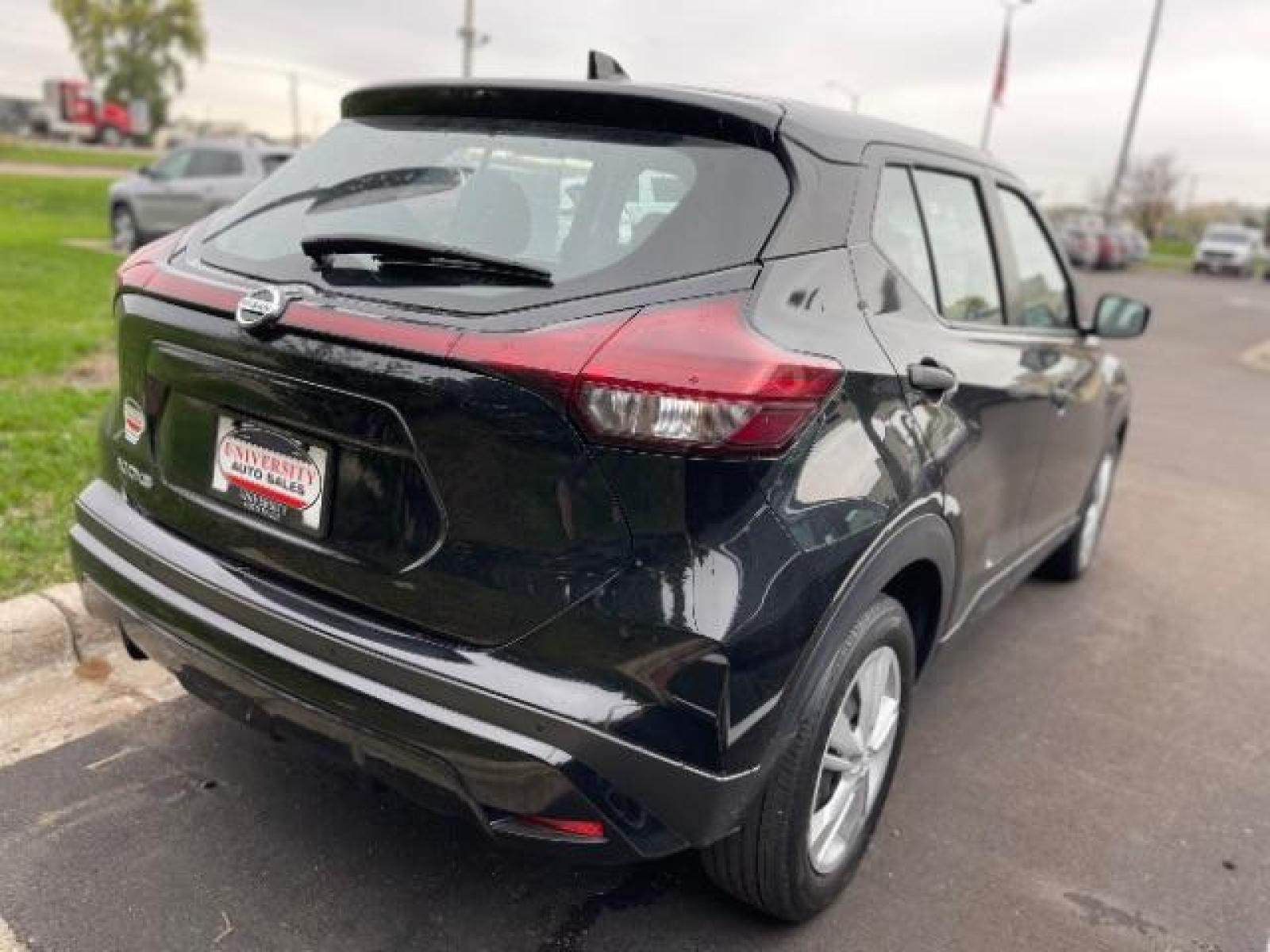 2021 Super Black Nissan Kicks S (3N1CP5BV5ML) with an 1.6L L4 engine, Continuously Variable Transmission transmission, located at 745 S Robert St, St. Paul, MN, 55107, (651) 222-2991, 44.923389, -93.081215 - Photo #2