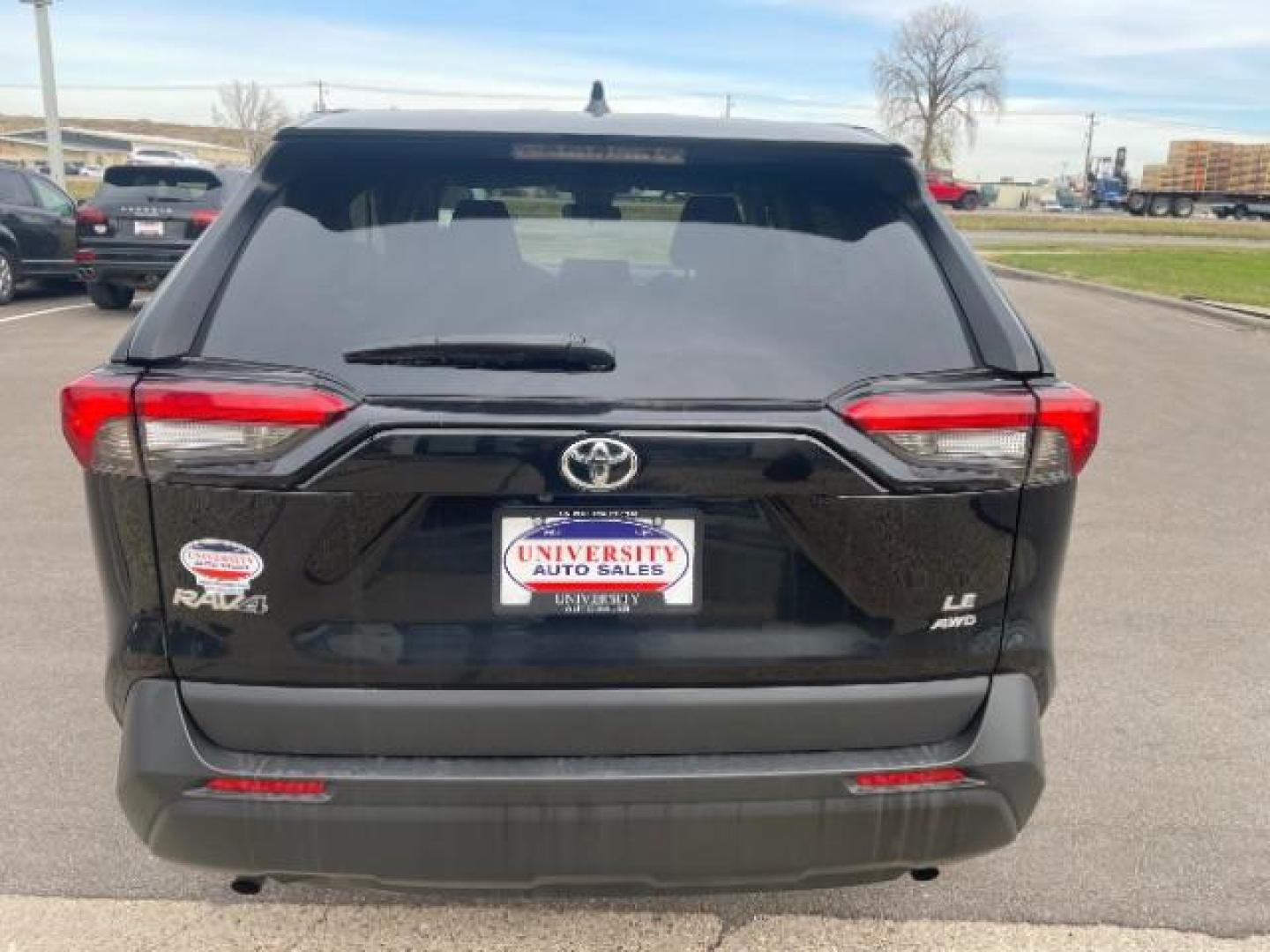 2022 Midnight Black Metal Toyota RAV4 LE AWD (2T3F1RFV0NW) with an 2.5L L4 DOHC 16V engine, 8-Speed Automatic transmission, located at 3301 W Hwy 13, Burnsville, MN, 55337, (952) 460-3200, 44.775333, -93.320808 - Photo#2