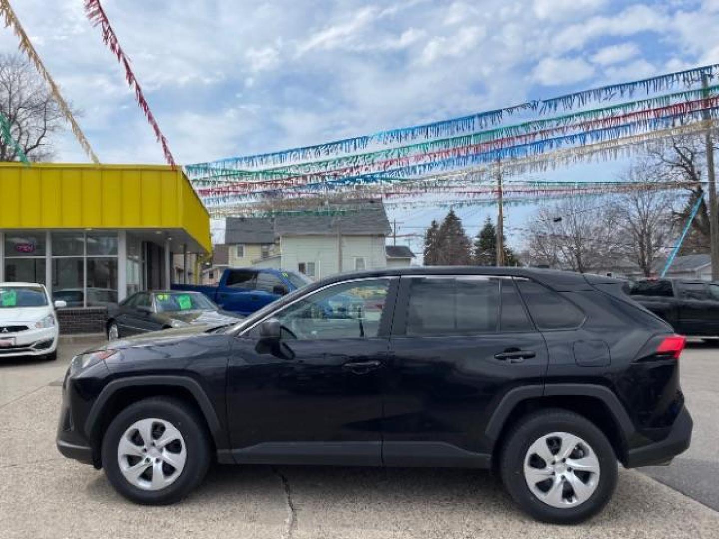 2022 Midnight Black Metal Toyota RAV4 LE AWD (2T3F1RFV0NW) with an 2.5L L4 DOHC 16V engine, 8-Speed Automatic transmission, located at 745 S Robert St, St. Paul, MN, 55107, (651) 222-2991, 44.923389, -93.081215 - Photo#1
