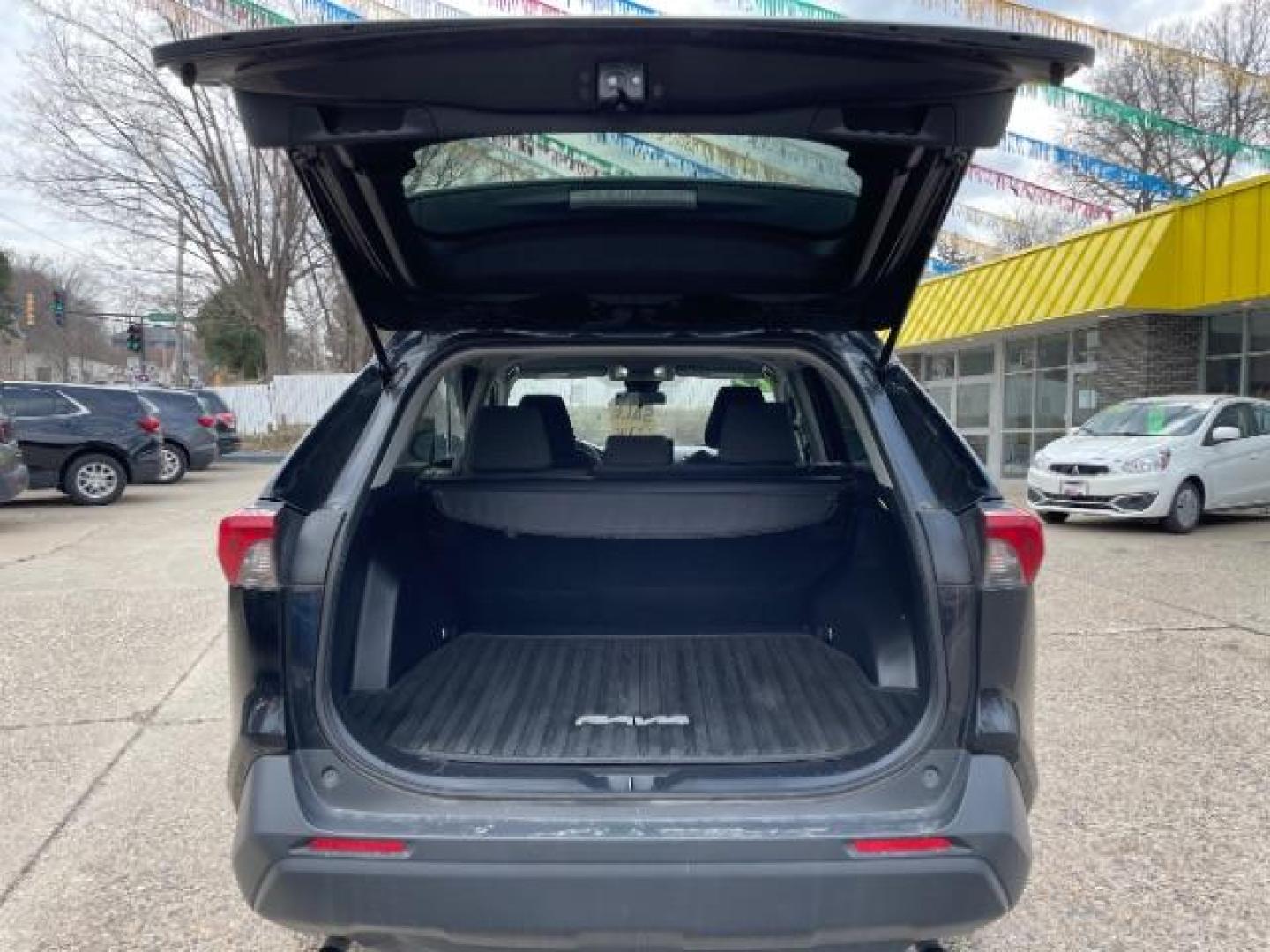 2022 Midnight Black Metal Toyota RAV4 LE AWD (2T3F1RFV0NW) with an 2.5L L4 DOHC 16V engine, 8-Speed Automatic transmission, located at 745 S Robert St, St. Paul, MN, 55107, (651) 222-2991, 44.923389, -93.081215 - Photo#4