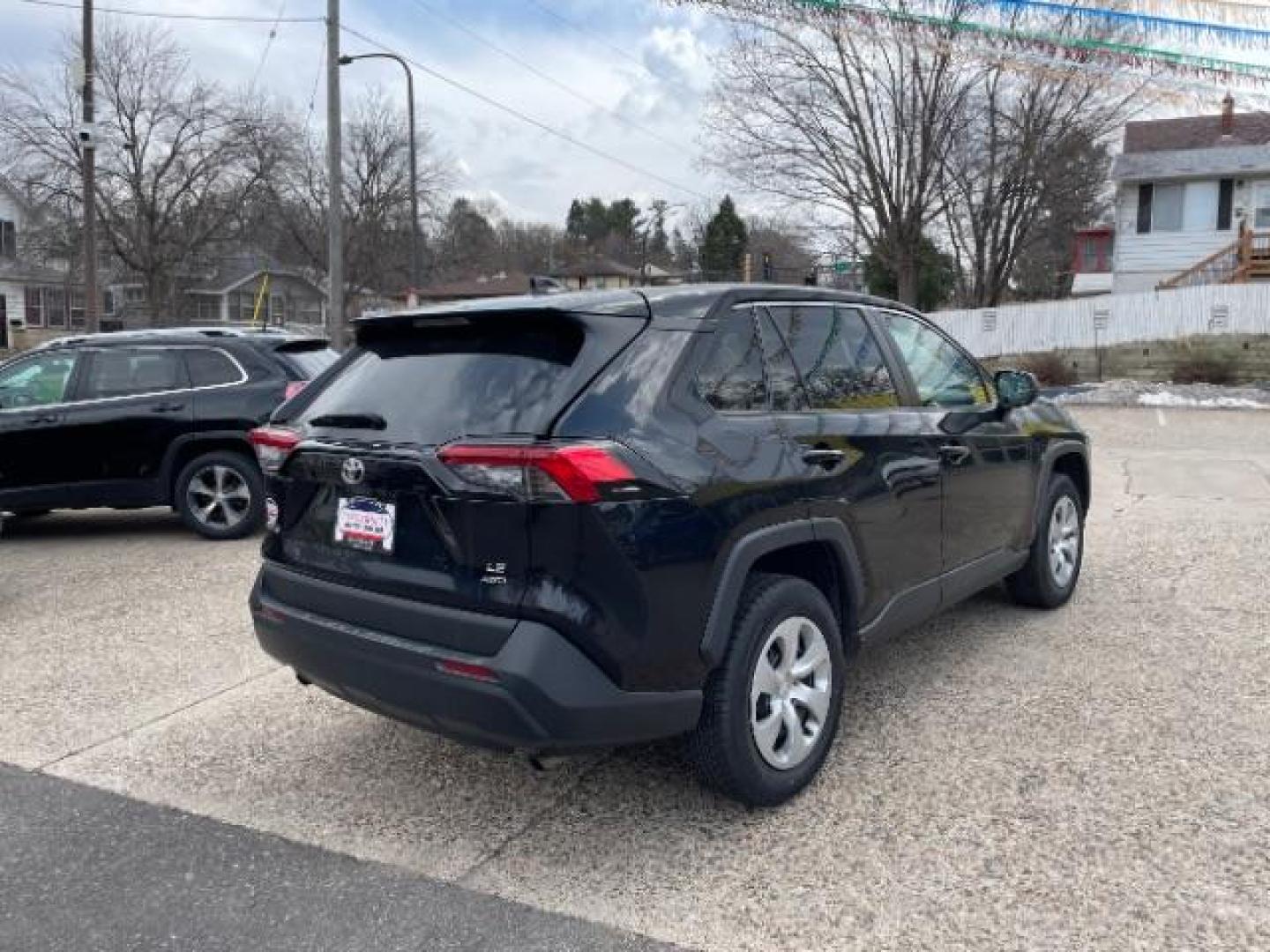 2022 Midnight Black Metal Toyota RAV4 LE AWD (2T3F1RFV0NW) with an 2.5L L4 DOHC 16V engine, 8-Speed Automatic transmission, located at 745 S Robert St, St. Paul, MN, 55107, (651) 222-2991, 44.923389, -93.081215 - Photo#6