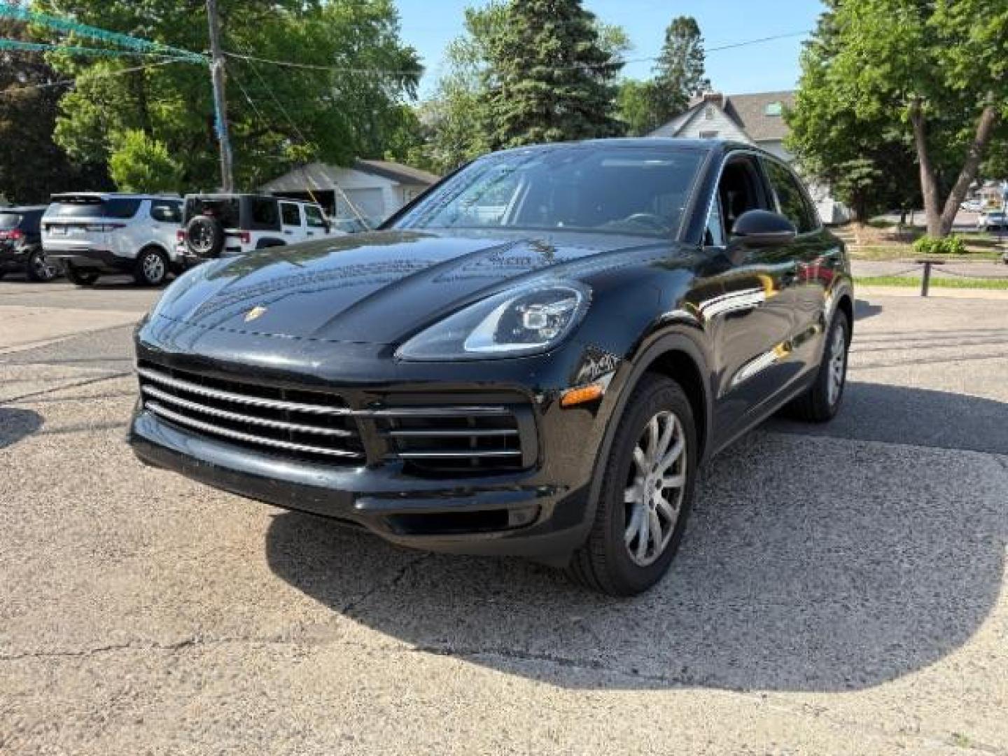 2020 Black Porsche Cayenne Base (WP1AA2AYXLD) with an 3.0L V6 DOHC 24V engine, 6-Speed Automatic transmission, located at 745 S Robert St, St. Paul, MN, 55107, (651) 222-2991, 44.923389, -93.081215 - Photo#2