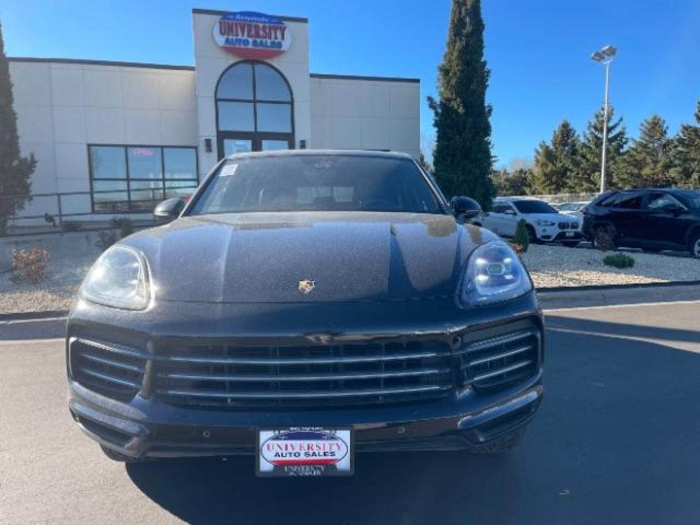 2020 Black Porsche Cayenne Base (WP1AA2AYXLD) with an 3.0L V6 DOHC 24V engine, 6-Speed Automatic transmission, located at 3301 W Hwy 13, Burnsville, MN, 55337, (952) 460-3200, 44.775333, -93.320808 - Photo#0