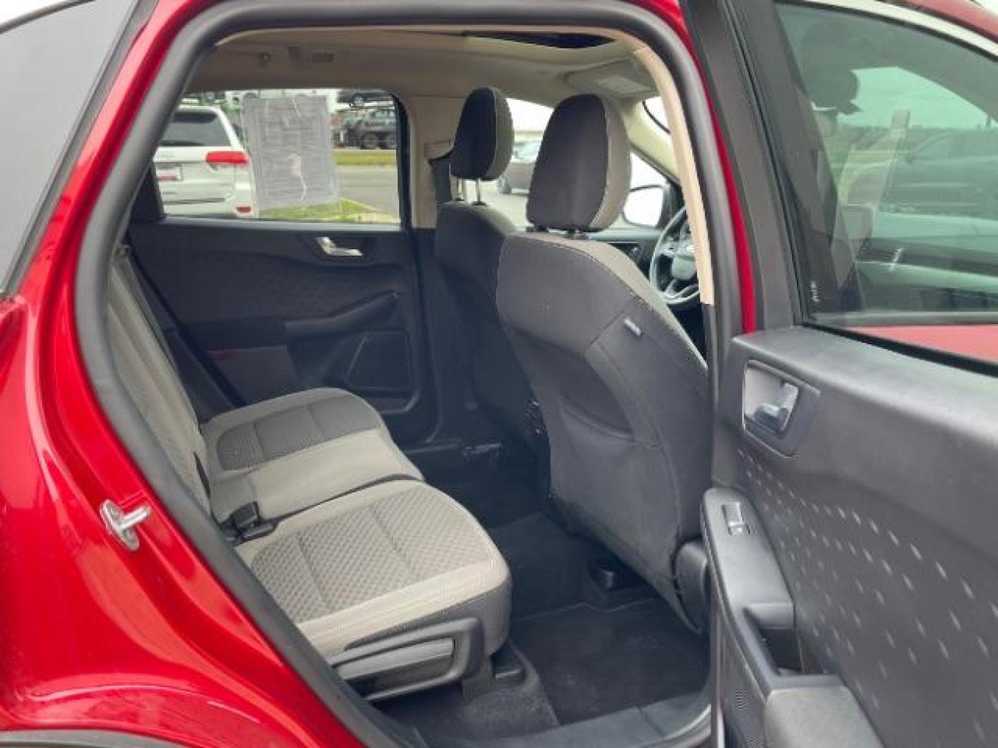 2020 Rapid Red Metallic Tinted Clearcoat Ford Escape SE AWD (1FMCU9G63LU) with an 1.5L L3 engine, 8-Speed Automatic transmission, located at 3301 W Hwy 13, Burnsville, MN, 55337, (952) 460-3200, 44.775333, -93.320808 - Photo#11