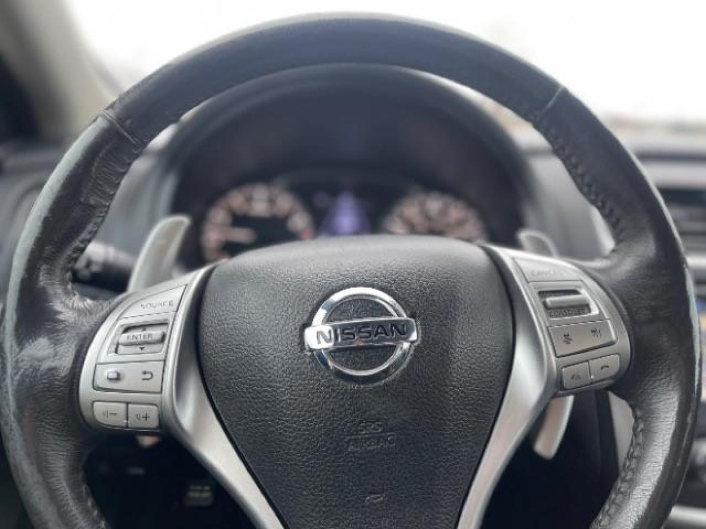 2017 GREY Nissan Altima 3.5 SL (1N4BL3APXHC) with an 3.5L V6 DOHC 24V engine, Continuously Variabl transmission, located at 3301 W Hwy 13, Burnsville, MN, 55337, (952) 460-3200, 44.775333, -93.320808 - Photo#11