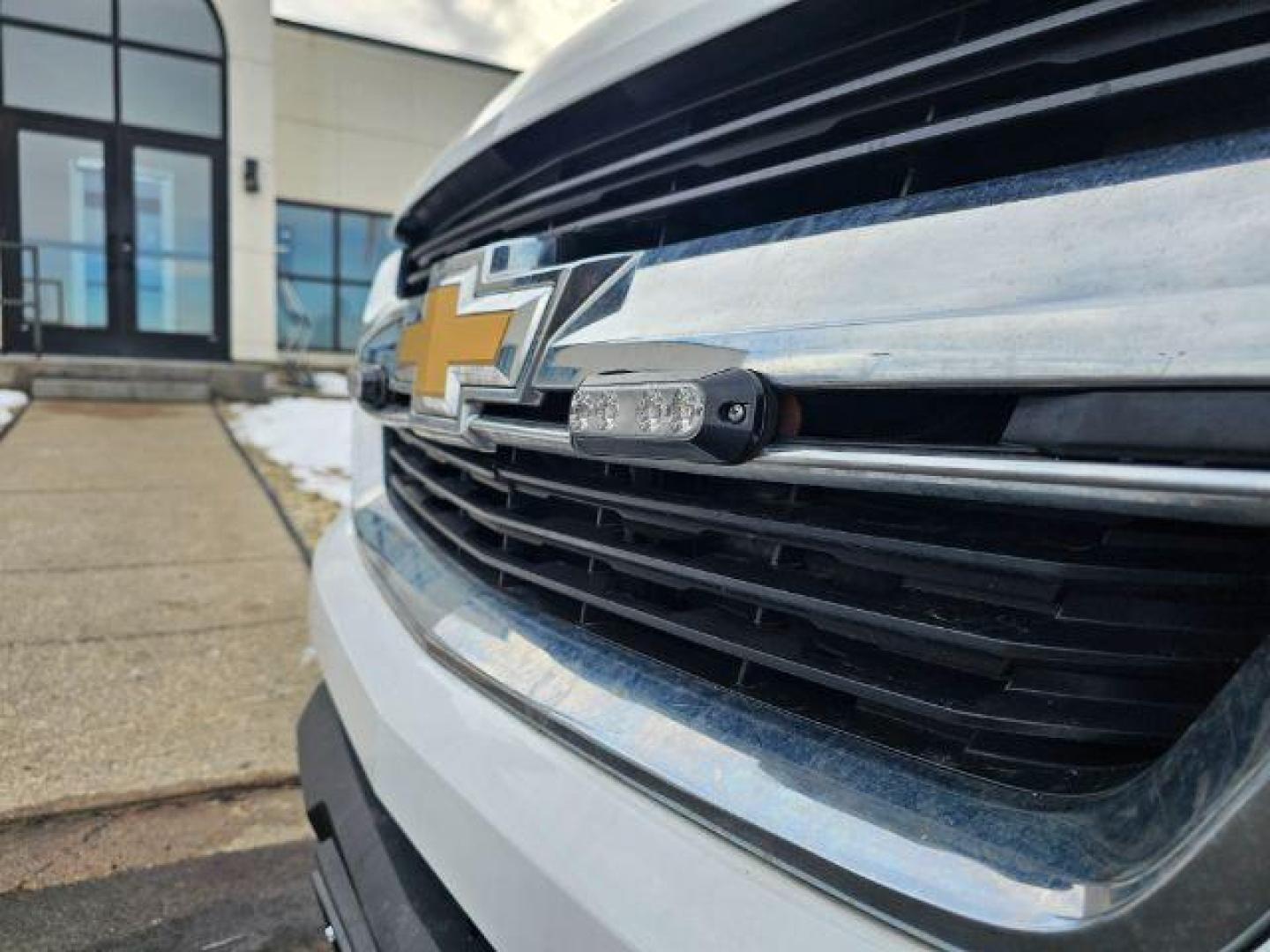 2020 Summit White Chevrolet Colorado Z71 Ext. Cab 4WD (1GCHTCEAXL1) with an 2.5L L4 DOHC 16V GAS engine, 6-Speed Automatic transmission, located at 745 S Robert St, St. Paul, MN, 55107, (651) 222-2991, 44.923389, -93.081215 - Photo#13