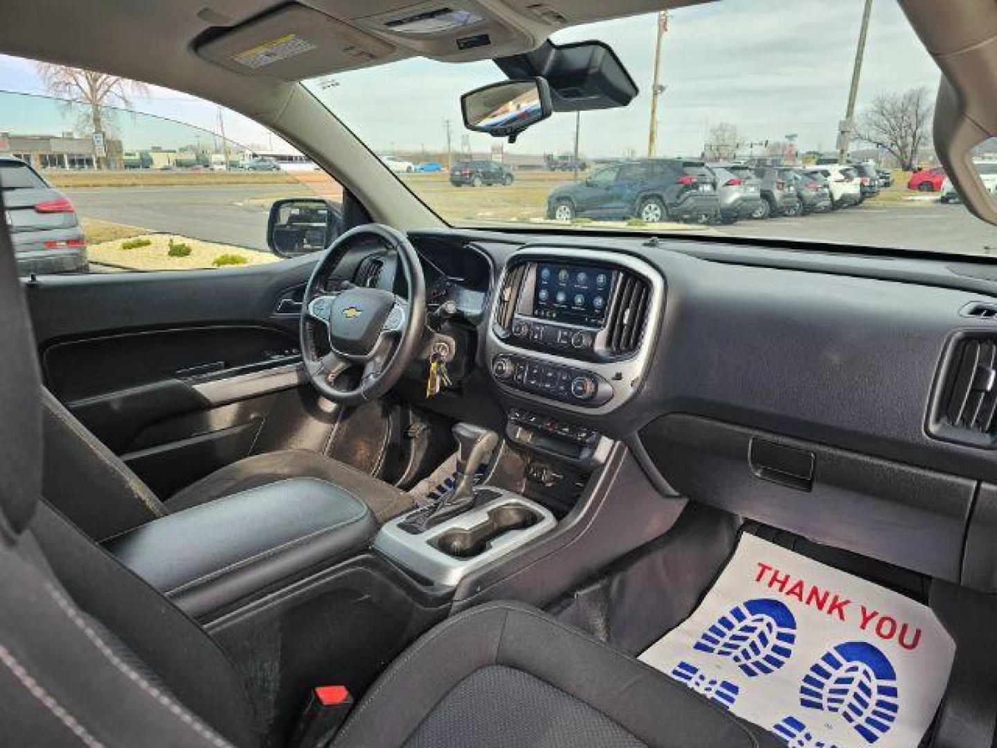 2020 Summit White Chevrolet Colorado Z71 Ext. Cab 4WD (1GCHTCEAXL1) with an 2.5L L4 DOHC 16V GAS engine, 6-Speed Automatic transmission, located at 745 S Robert St, St. Paul, MN, 55107, (651) 222-2991, 44.923389, -93.081215 - Photo#33