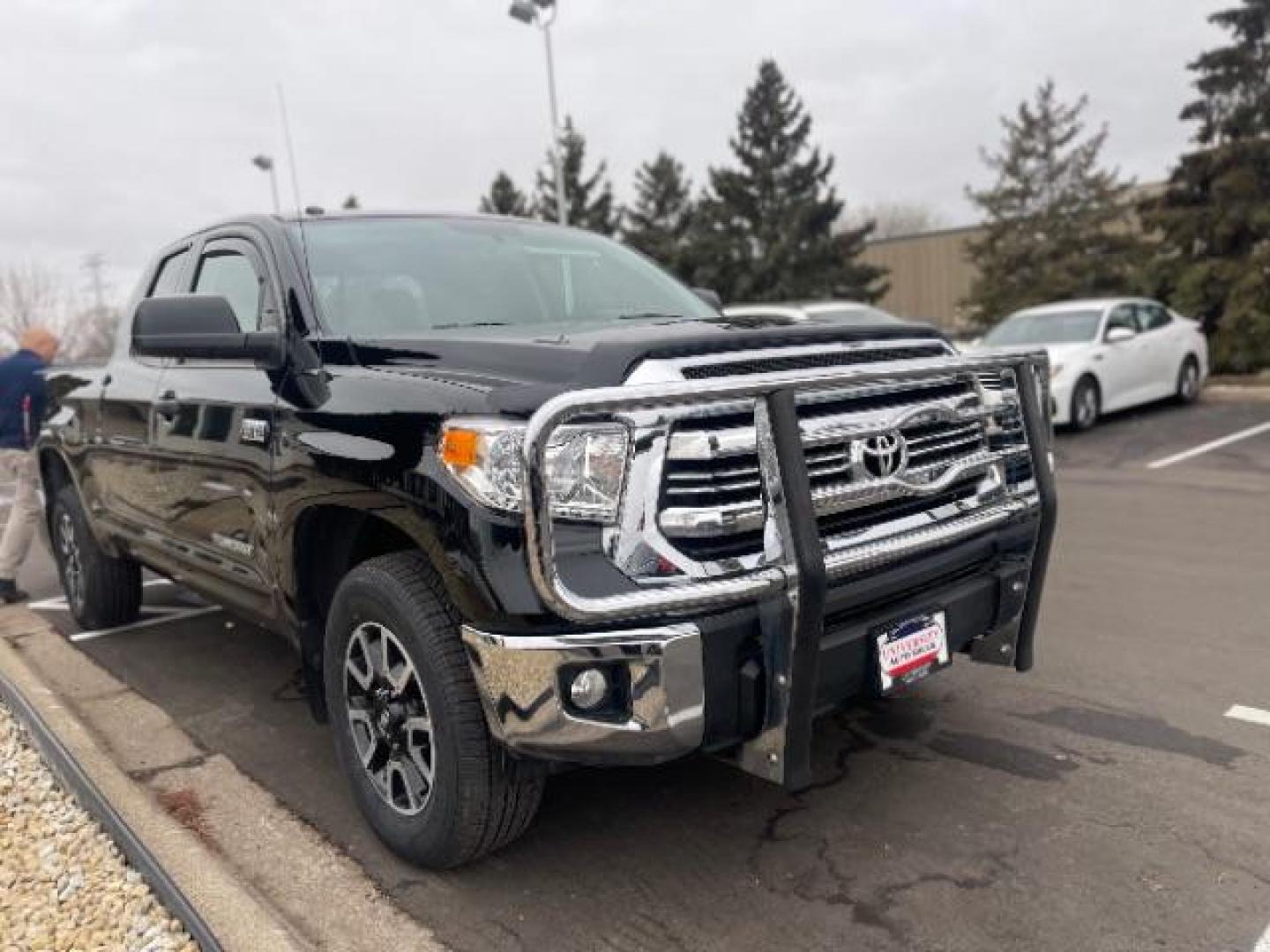 2017 Black Toyota Tundra SR5 5.7L V8 FFV Double Cab 4WD (5TFUW5F19HX) with an 5.7L V8 DOHC 32V FFV engine, 6-Speed Automatic transmission, located at 3301 W Hwy 13, Burnsville, MN, 55337, (952) 460-3200, 44.775333, -93.320808 - Photo#0