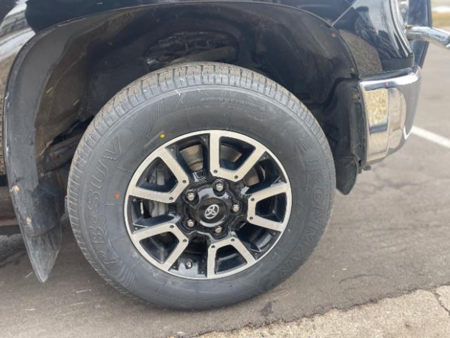 2017 Black Toyota Tundra SR5 5.7L V8 FFV Double Cab 4WD (5TFUW5F19HX) with an 5.7L V8 DOHC 32V FFV engine, 6-Speed Automatic transmission, located at 3301 W Hwy 13, Burnsville, MN, 55337, (952) 460-3200, 44.775333, -93.320808 - Photo#27