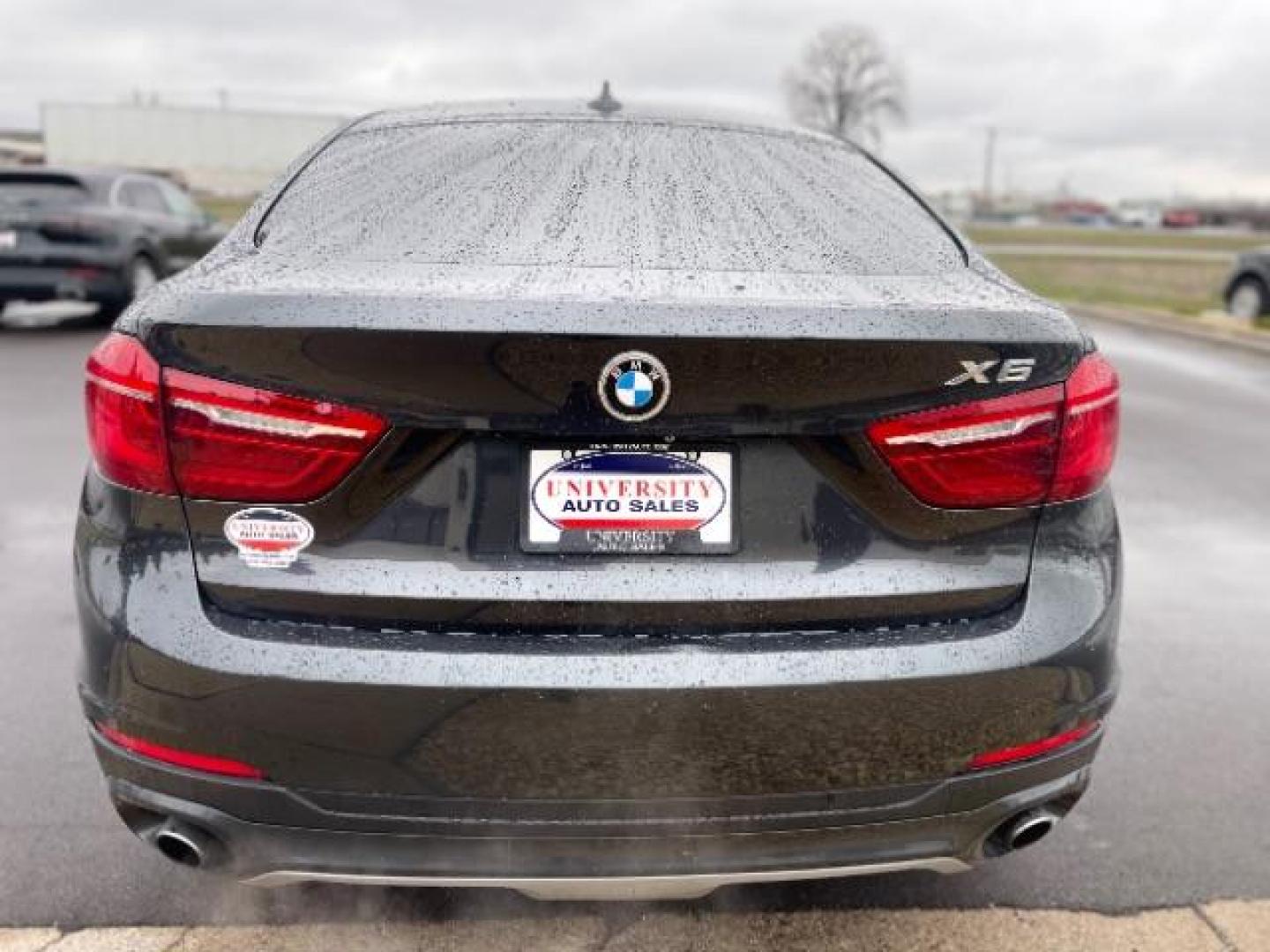 2015 Space Gray Metallic BMW X6 xDrive35i (5UXKU2C57F0) with an 3.0L L6 DOHC 24V engine, 8-Speed Automatic transmission, located at 745 S Robert St, St. Paul, MN, 55107, (651) 222-2991, 44.923389, -93.081215 - Photo#6