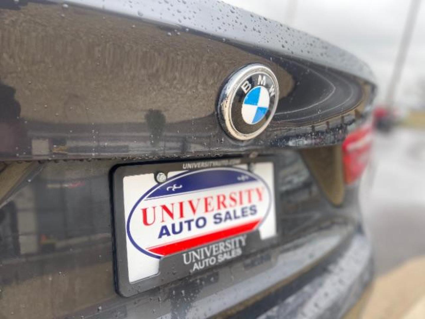 2015 Space Gray Metallic BMW X6 xDrive35i (5UXKU2C57F0) with an 3.0L L6 DOHC 24V engine, 8-Speed Automatic transmission, located at 745 S Robert St, St. Paul, MN, 55107, (651) 222-2991, 44.923389, -93.081215 - Photo#8