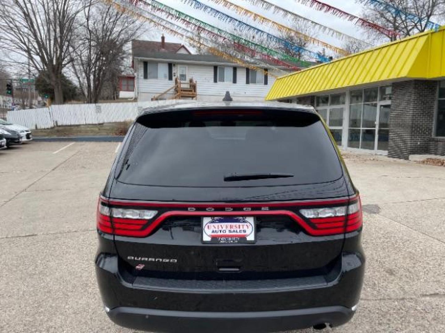 2021 Diamond Black Clear Coat Dodge Durango SXT AWD (1C4RDJAG5MC) with an 3.6L V6 DOHC 24V engine, 8-Speed Automatic transmission, located at 745 S Robert St, St. Paul, MN, 55107, (651) 222-2991, 44.923389, -93.081215 - Photo#3