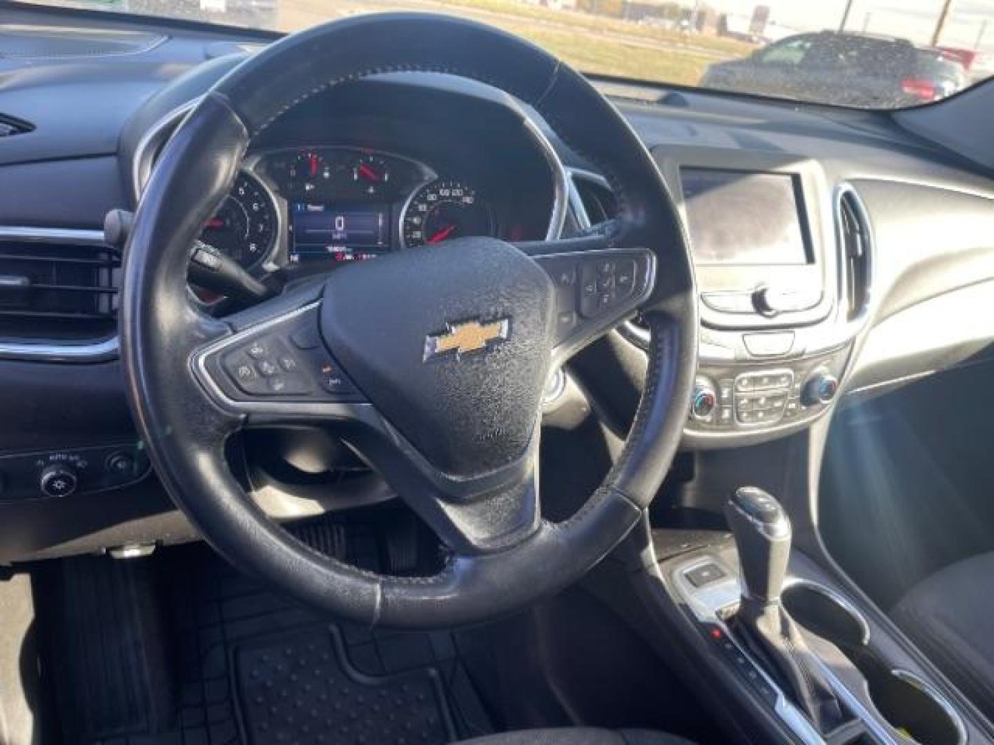 2020 BLACK Chevrolet Equinox LT AWD (2GNAXUEV5L6) with an 1.5L L4 DOHC 16V TUR engine, 6-Speed Automatic transmission, located at 3301 W Hwy 13, Burnsville, MN, 55337, (952) 460-3200, 44.775333, -93.320808 - Photo#12