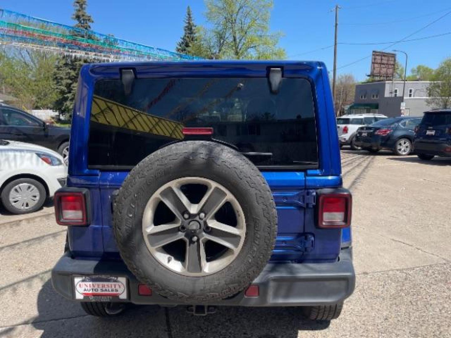 2019 BLUE Jeep Wrangler Unlimited Sahara (1C4HJXEGXKW) with an 3.6L V6 DOHC 24V FFV engine, 6-Speed Manual transmission, located at 3301 W Hwy 13, Burnsville, MN, 55337, (952) 460-3200, 44.775333, -93.320808 - Photo#5