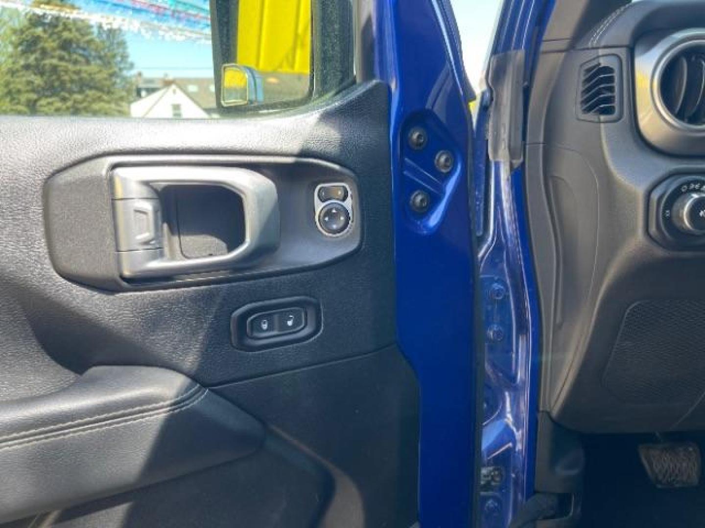 2019 BLUE Jeep Wrangler Unlimited Sahara (1C4HJXEGXKW) with an 3.6L V6 DOHC 24V FFV engine, 6-Speed Manual transmission, located at 3301 W Hwy 13, Burnsville, MN, 55337, (952) 460-3200, 44.775333, -93.320808 - Photo#16