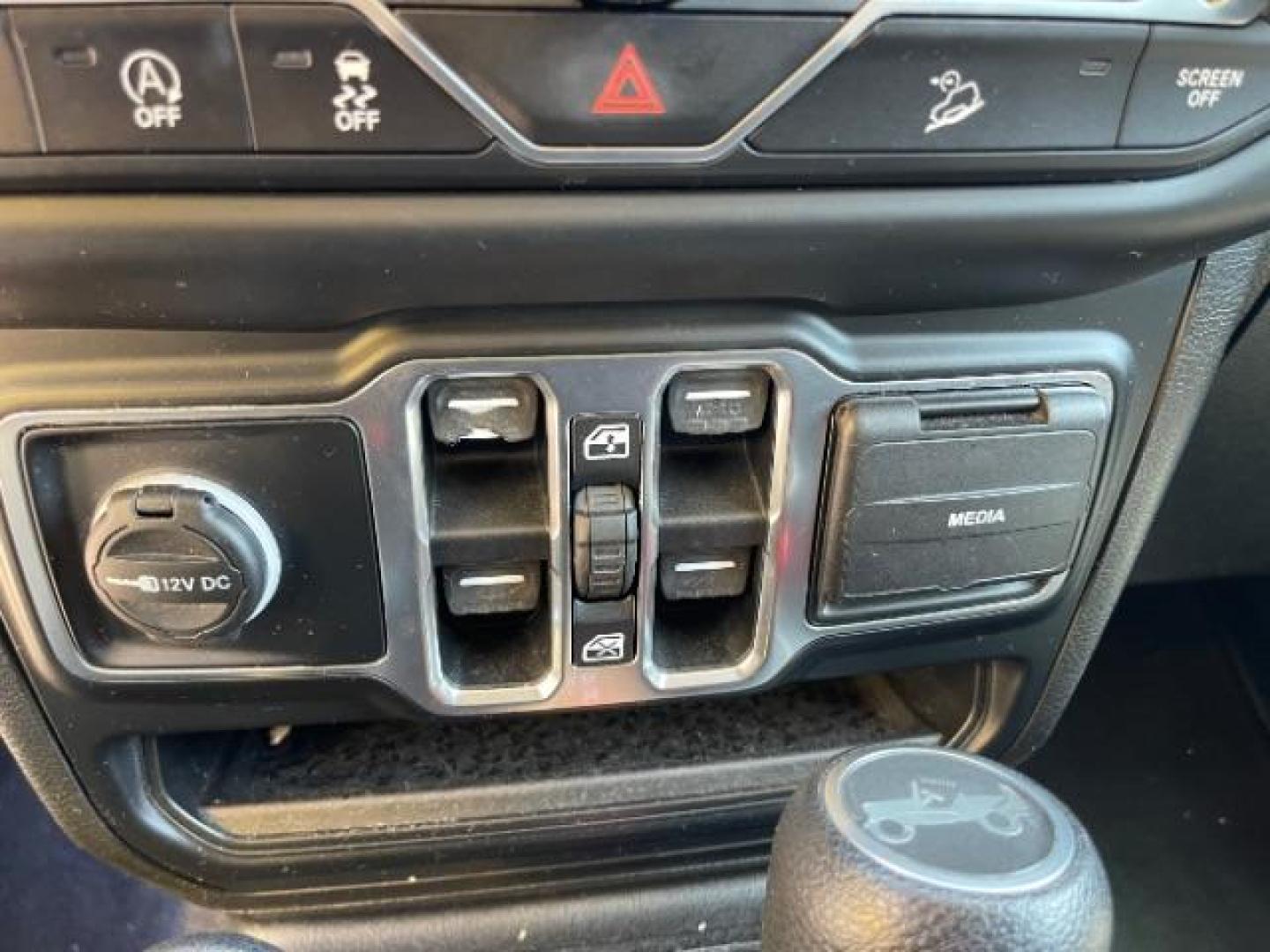 2019 BLUE Jeep Wrangler Unlimited Sahara (1C4HJXEGXKW) with an 3.6L V6 DOHC 24V FFV engine, 6-Speed Manual transmission, located at 3301 W Hwy 13, Burnsville, MN, 55337, (952) 460-3200, 44.775333, -93.320808 - Photo#19