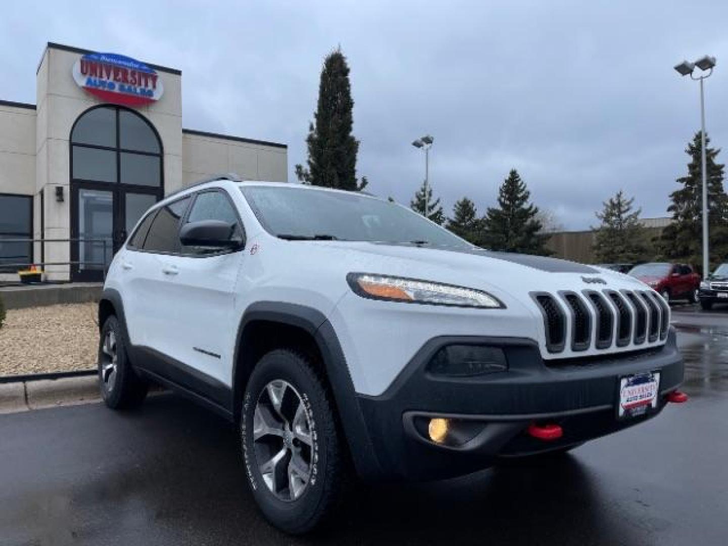 2016 Bright White Clear Coat Jeep Cherokee Trailhawk 4WD (1C4PJMBS5GW) with an 3.2L V6 DOHC 24V engine, 9-Speed Automatic transmission, located at 745 S Robert St, St. Paul, MN, 55107, (651) 222-2991, 44.923389, -93.081215 - Photo#0