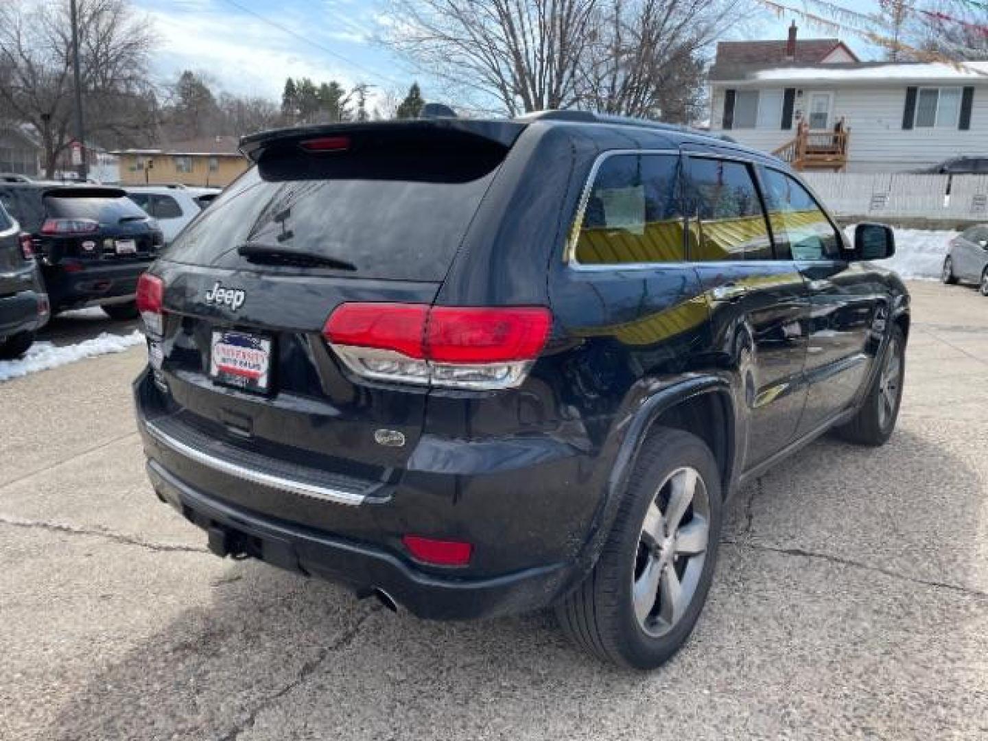 2016 Brilliant Black Crystal Pearl Coat Jeep Grand Cherokee Overland 4WD (1C4RJFCMXGC) with an 3.0L V6 DOHC 24V DIESEL engine, 8-Speed Automatic transmission, located at 3301 W Hwy 13, Burnsville, MN, 55337, (952) 460-3200, 44.775333, -93.320808 - Photo#4