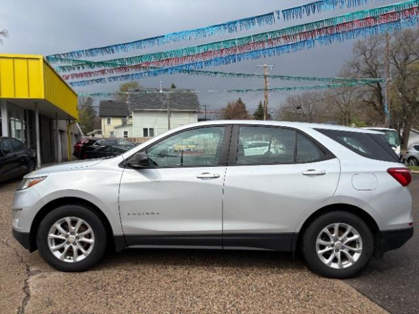 2020 Silver Ice Metallic Chevrolet Equinox LS 1.5 AWD (2GNAXSEV4L6) with an 1.5L L4 DIR DOHC 16V engine, 6-Speed Automatic transmission, located at 745 S Robert St, St. Paul, MN, 55107, (651) 222-2991, 44.923389, -93.081215 - Photo#3