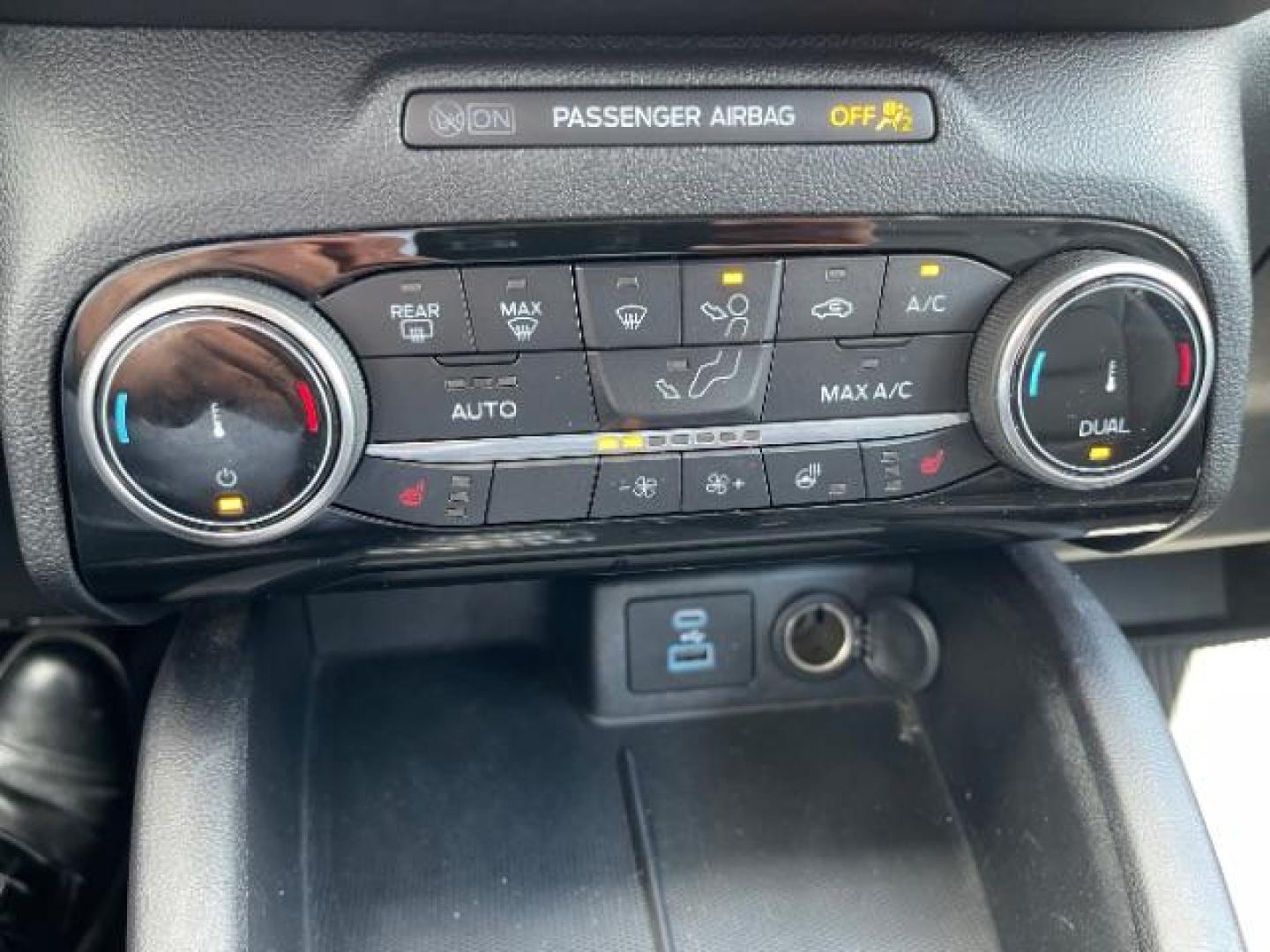 2022 Carbonized Gray Metallic Ford Escape Hybrid SEL AWD (1FMCU9CZ6NU) with an 2.5L L4 DOHC 16V HYBRID engine, 6-Speed Automatic transmission, located at 3301 W Hwy 13, Burnsville, MN, 55337, (952) 460-3200, 44.775333, -93.320808 - Photo#29