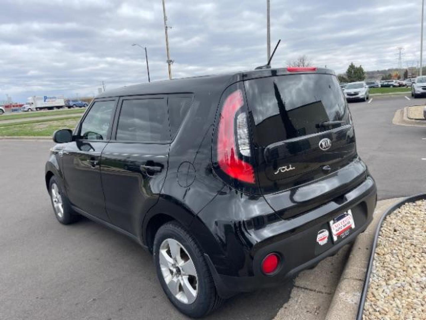 2019 Shadow Black Kia Soul Base 6M (KNDJN2A22K7) with an 1.6L L4 DOHC 16V engine, 6-Speed Manual transmission, located at 745 S Robert St, St. Paul, MN, 55107, (651) 222-2991, 44.923389, -93.081215 - Photo#5