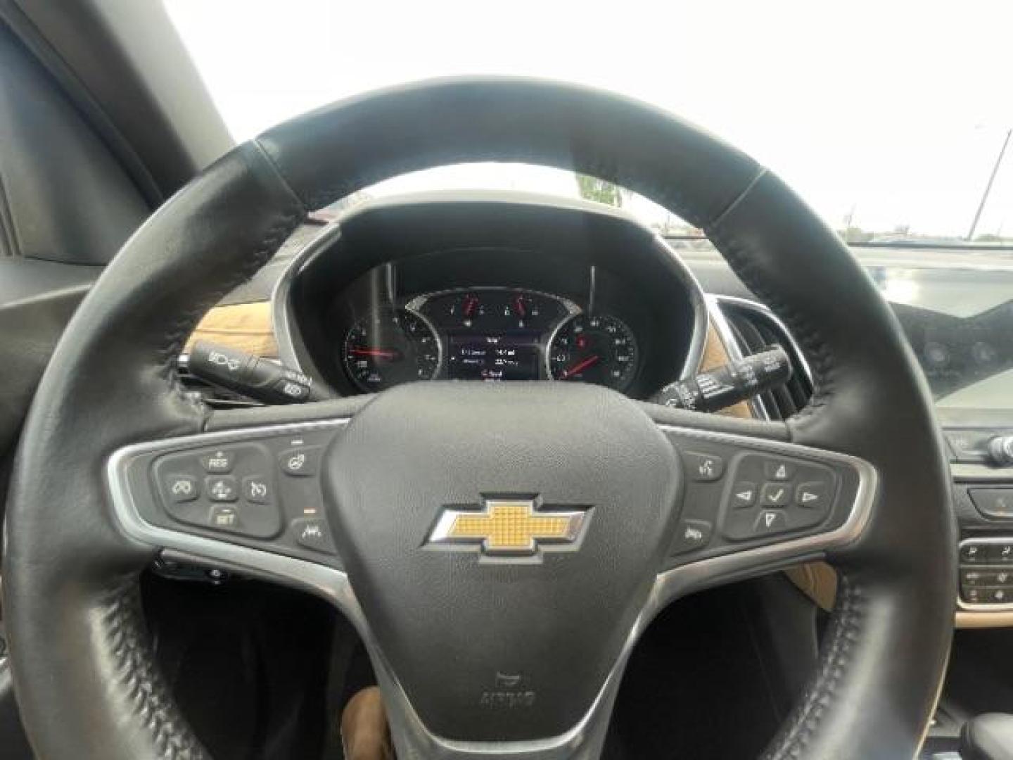 2022 Iron Gray Metallic Chevrolet Equinox Premier AWD (2GNAXXEV6N6) with an 1.5L L4 DOHC 16V TURBO engine, 6-Speed Automatic transmission, located at 3301 W Hwy 13, Burnsville, MN, 55337, (952) 460-3200, 44.775333, -93.320808 - Photo#16