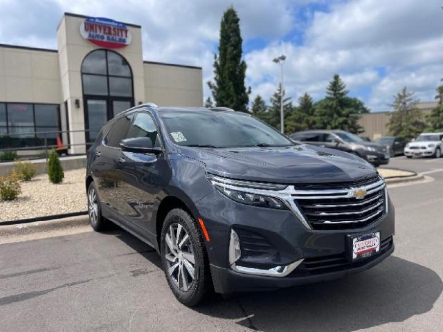 2022 Iron Gray Metallic Chevrolet Equinox Premier AWD (2GNAXXEV6N6) with an 1.5L L4 DOHC 16V TURBO engine, 6-Speed Automatic transmission, located at 745 S Robert St, St. Paul, MN, 55107, (651) 222-2991, 44.923389, -93.081215 - Photo#0