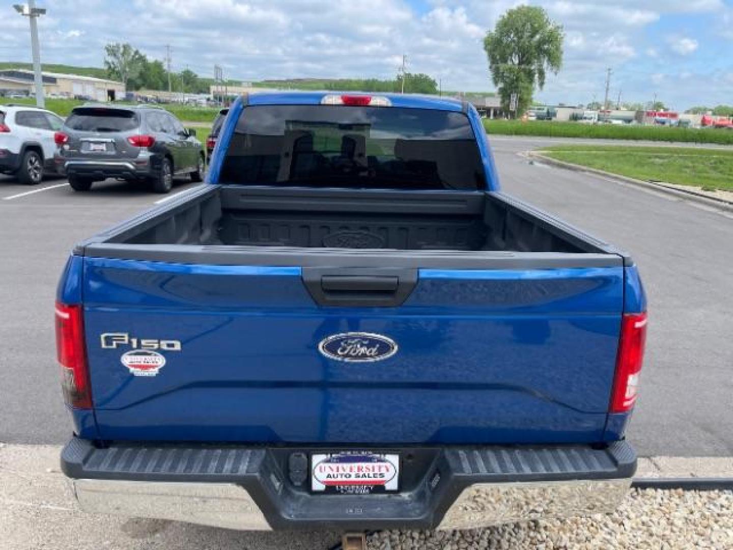 2017 Lightning Blue Metallic Ford F-150 XLT SuperCrew 5.5-ft. Bed 4WD (1FTEW1EF4HK) with an 5.0L V8 engine, 6-Speed Automatic transmission, located at 3301 W Hwy 13, Burnsville, MN, 55337, (952) 460-3200, 44.775333, -93.320808 - Photo#5